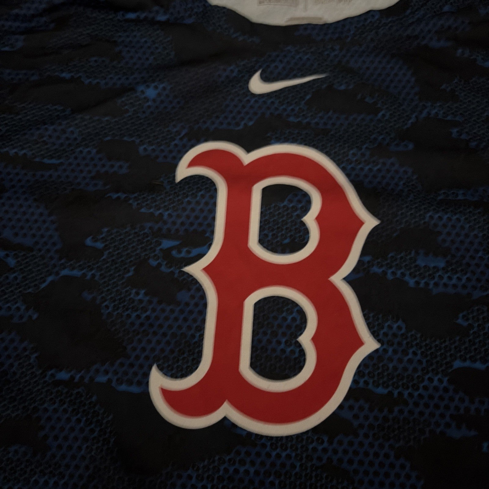 Boston Red Sox MLB Nike Dri-Fit Tee T-Shirt Blue Center Swoosh Size Large L
