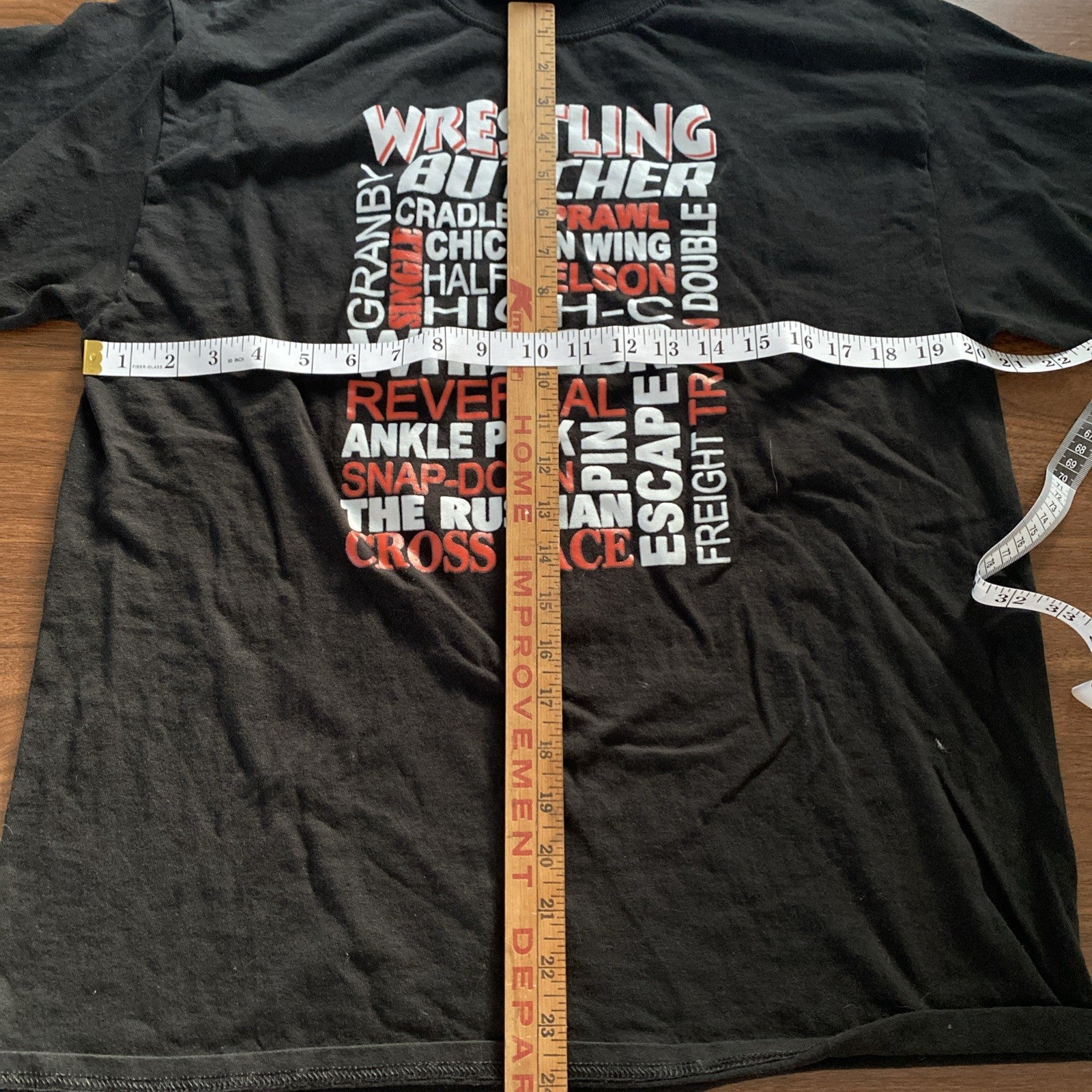 Wrestling T-shirt size large short sleeve
