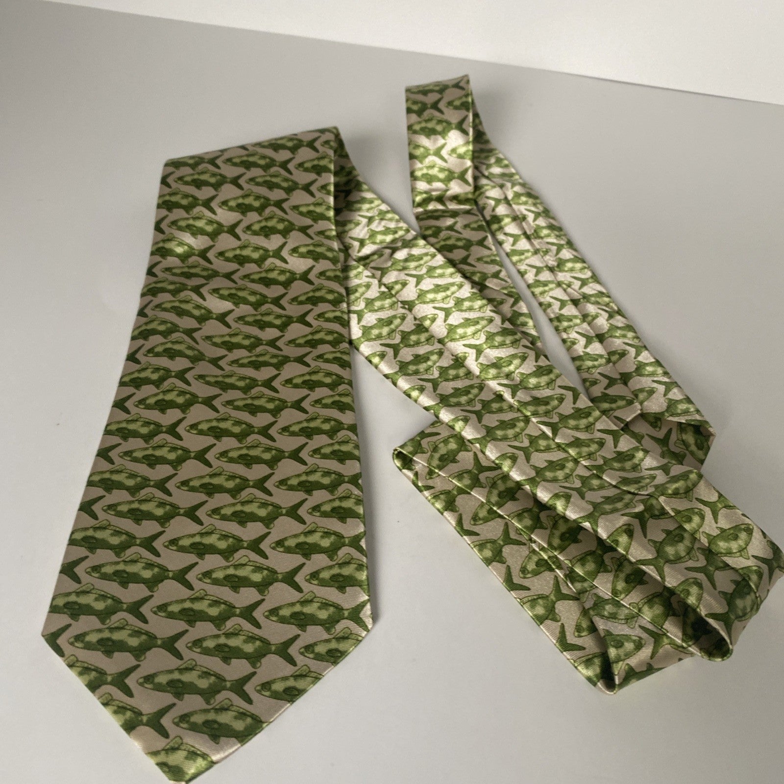 GREEN FISH MENS TIE