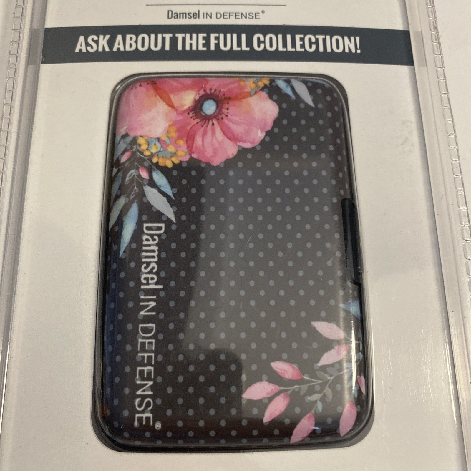 Damsel In Defense Women's RFID Wallet The Daphne Concealed Collection Travel NIP