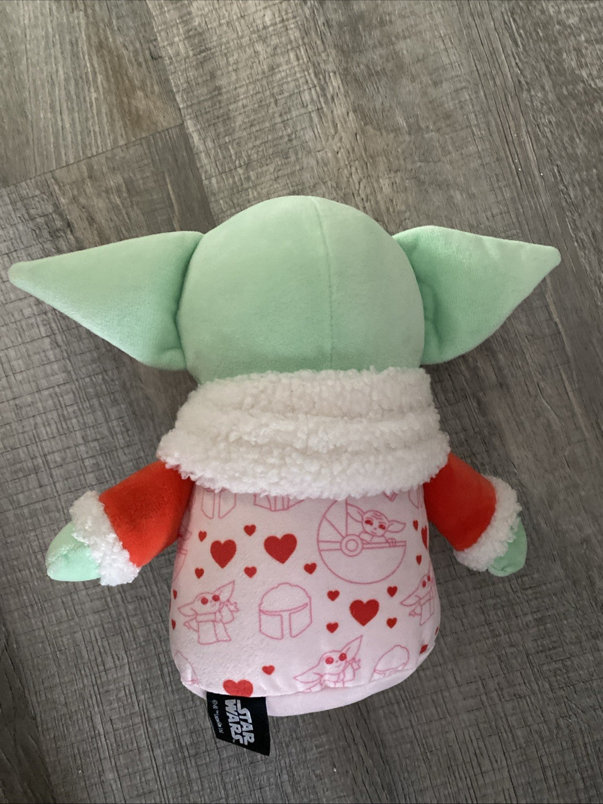 Star Wars The Mandalorian Grogu Plush Toy Valentine’s Day Edition Mattel 9”
