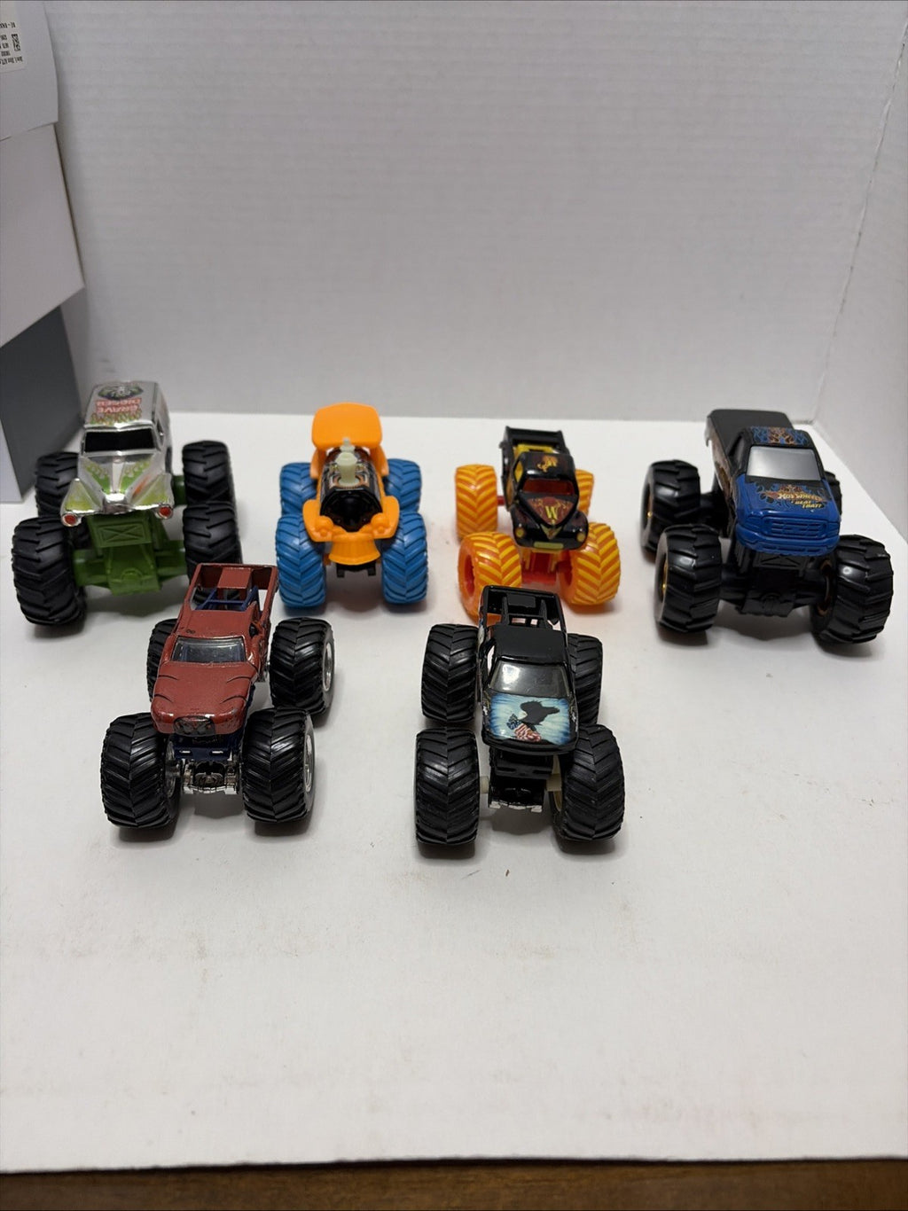 Monster Jam Lot Of 6 Diecast 1:64 Scale Monster Trucks
