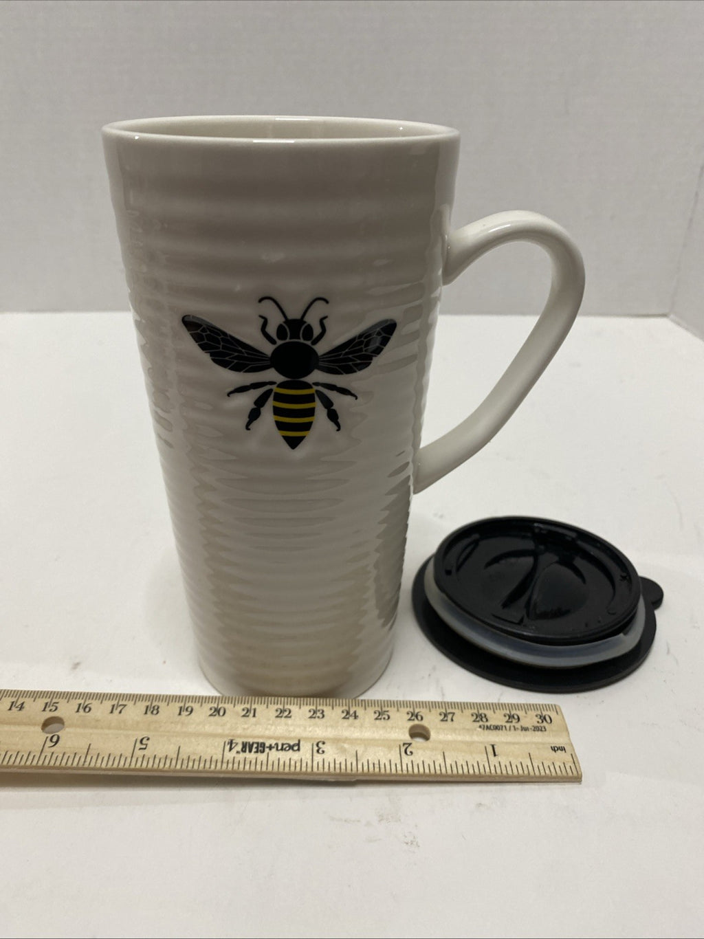 SweetNes Honeybee Travel Mug With Handle 19 Fl Oz Ceramic