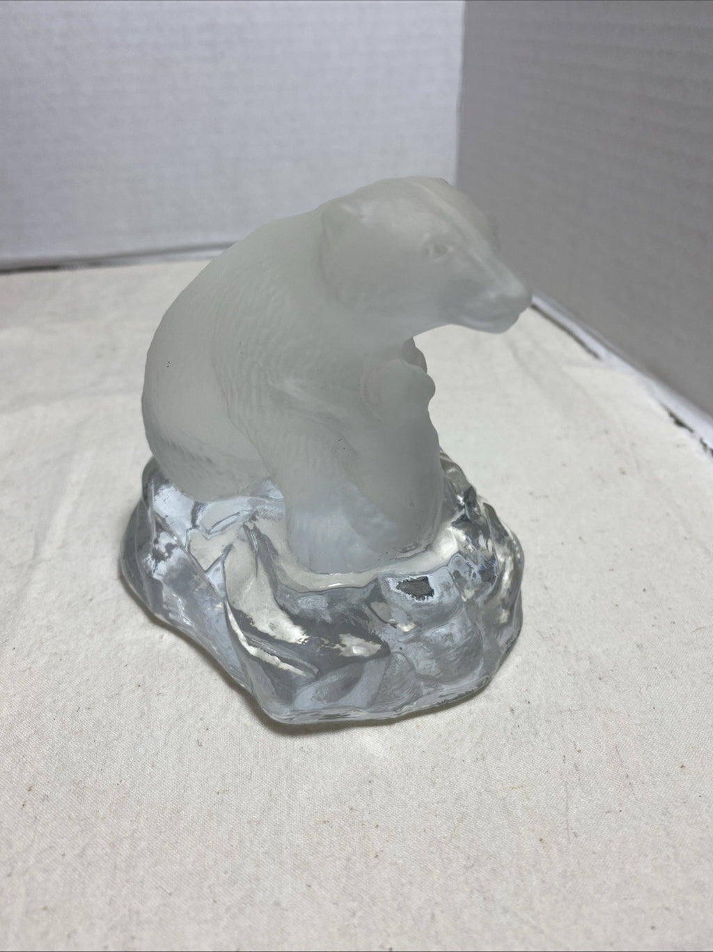 SEA Glasbruk Kosta Glass Polar Bear Figurine Vintage 1970s Made in Sweden