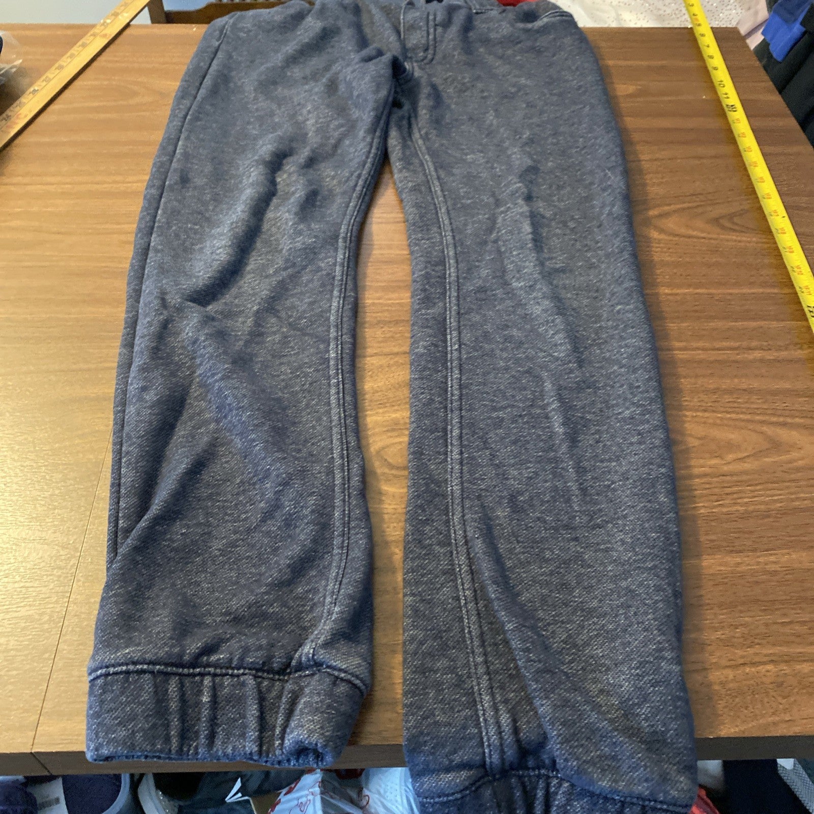 Levi knit jogger size large long pants