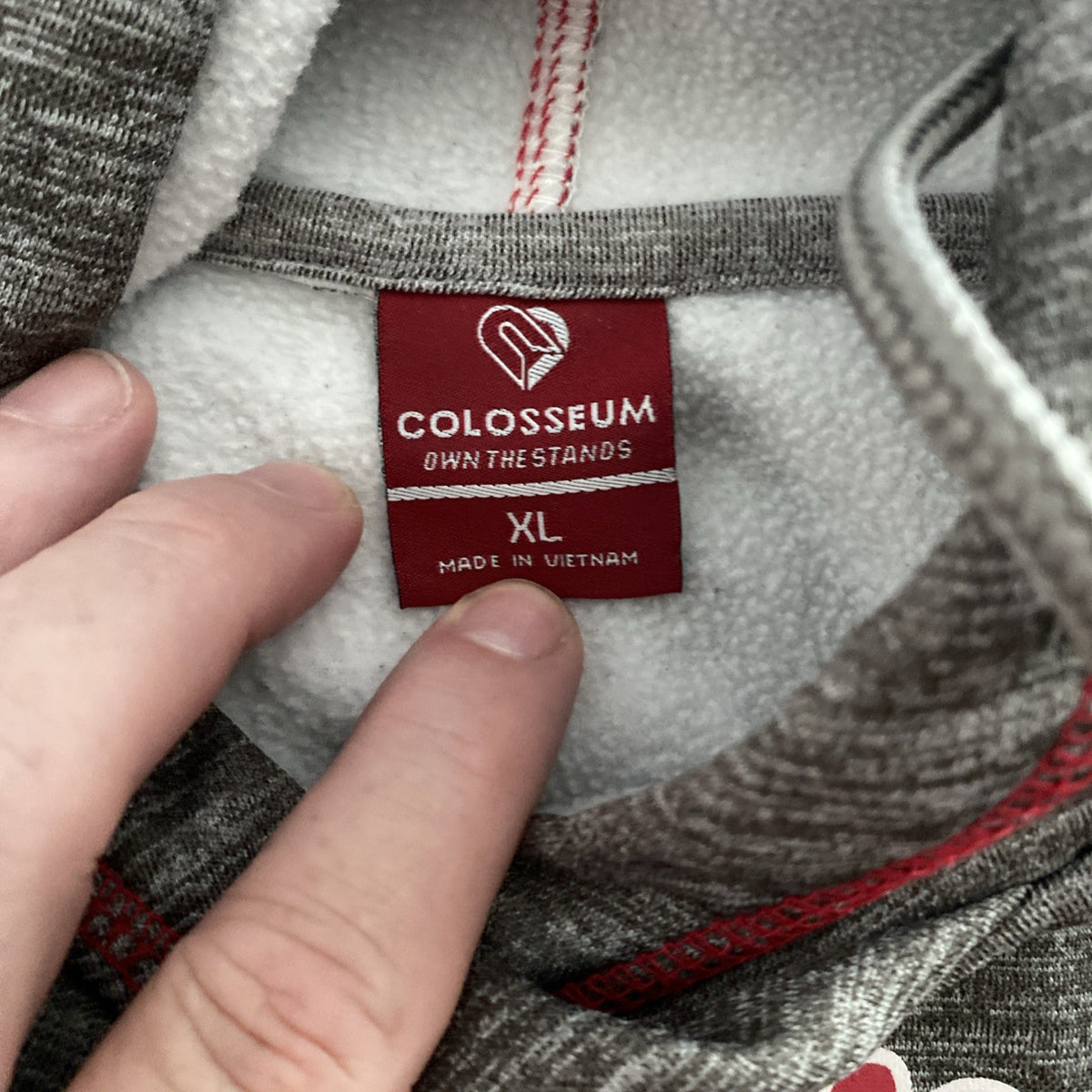 Colosseum  Women's  Size XL Wisconsin Badgers Hoodie Gray Hooded Sweatshirt