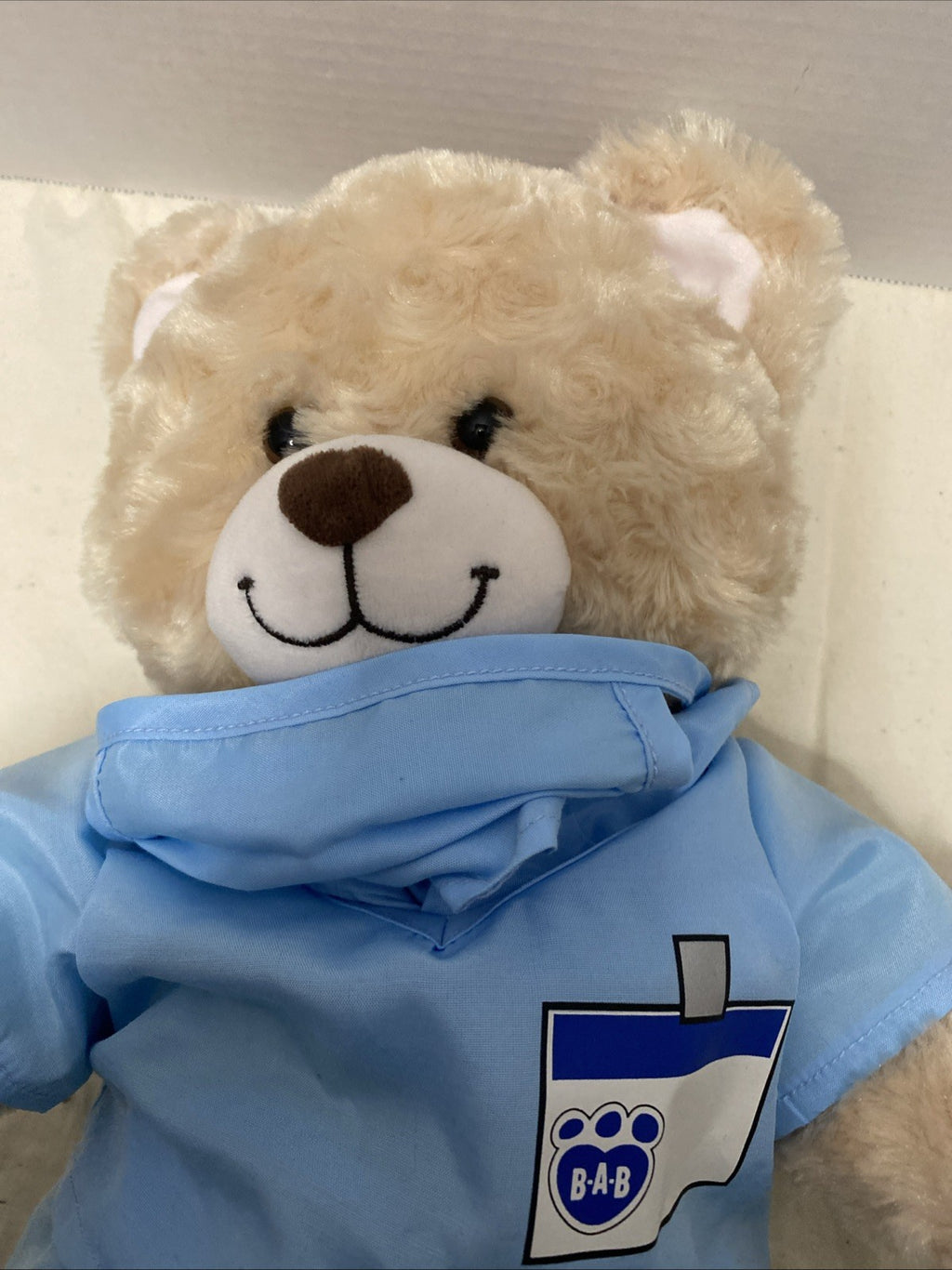 Build-A-Bear 17” Doctor Nurse Light Blue Scrubs Blonde Teddy Bear CLEAN