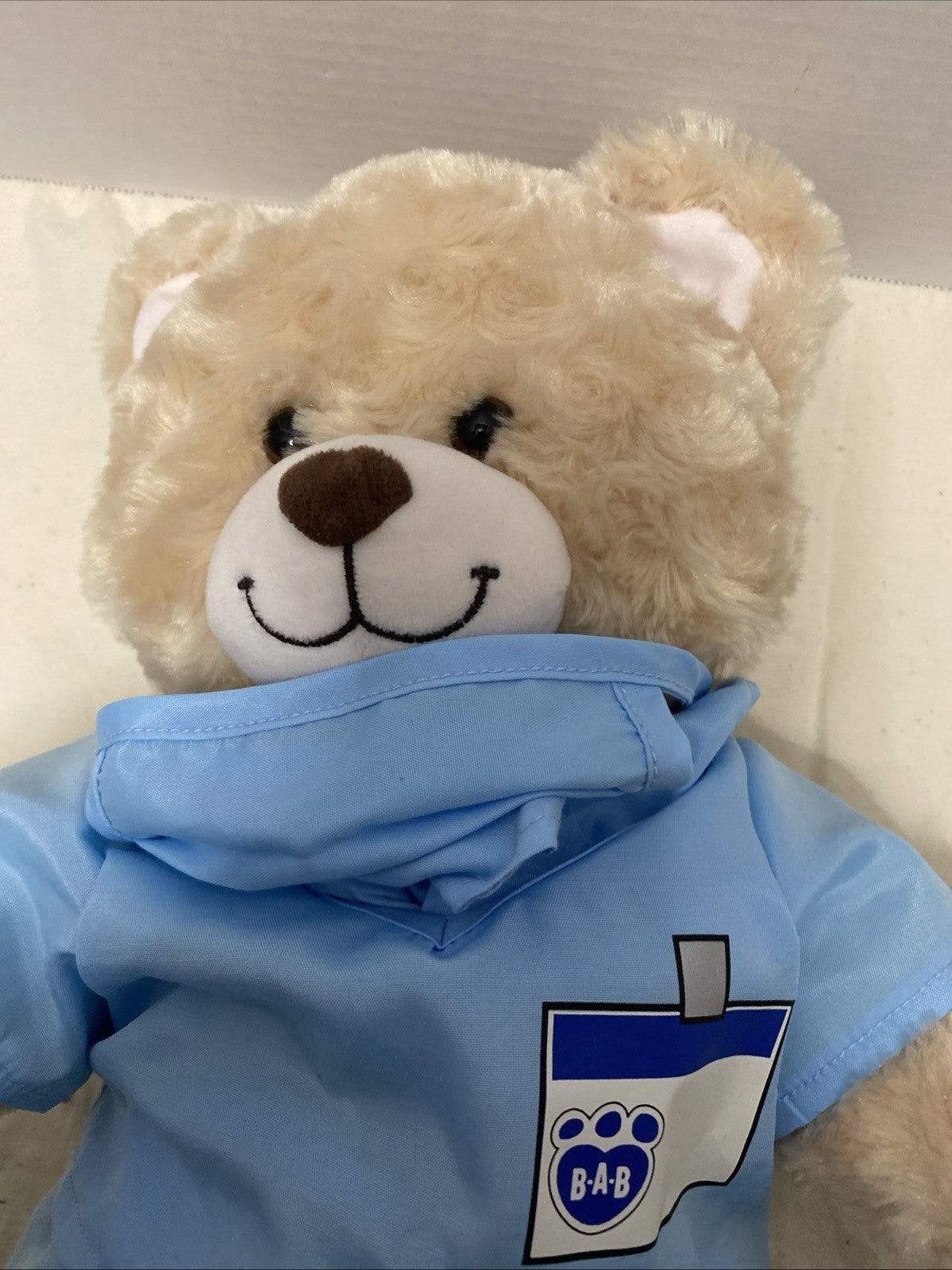 Build-A-Bear 17” Doctor Nurse Light Blue Scrubs Blonde Teddy Bear CLEAN