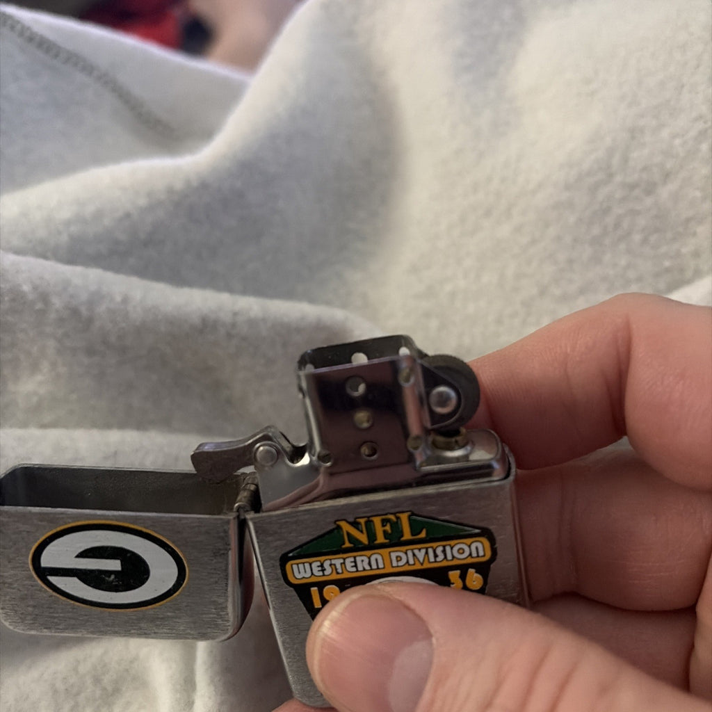 Zippo Lighter Nfl Green Bay Packer 1956 Western Division Used