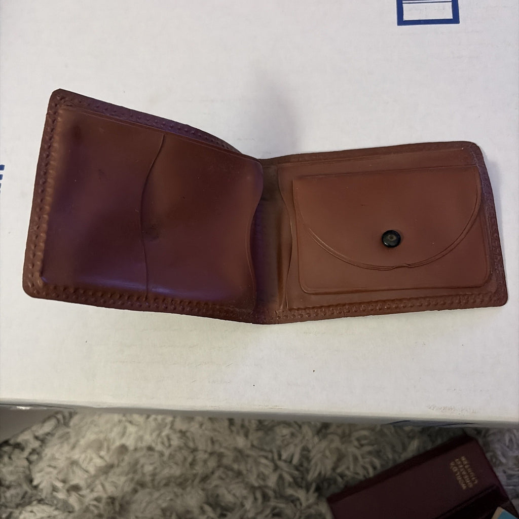 Vintage Walt Disney Davy Crockett Vinyl Wallet Indian Fighter w/ Compartments