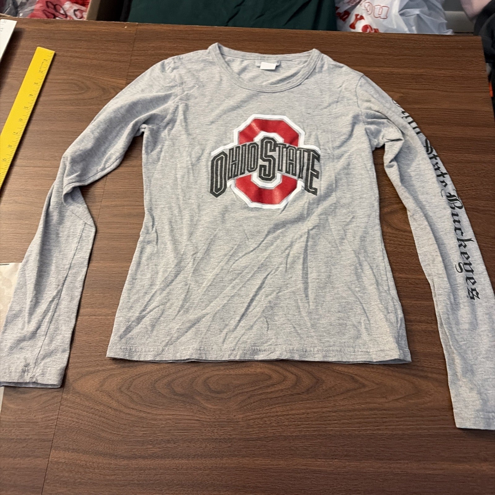 The Ohio State University Buckeyes Women’s Small Jones And Mitchell Long Sleeve 