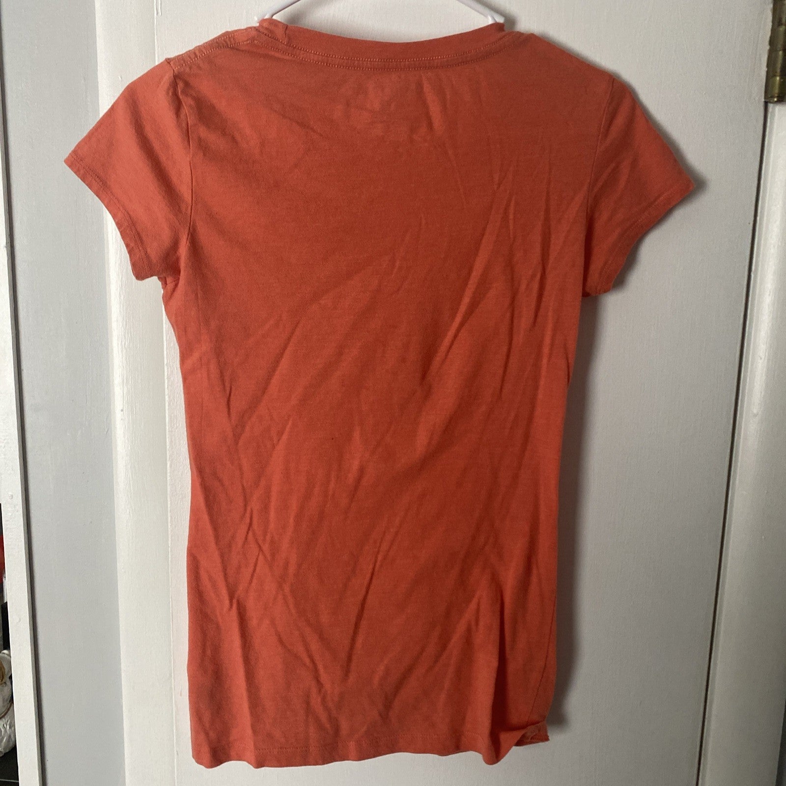 Girls Aeropostale peach Tee Shirt, Size Medium