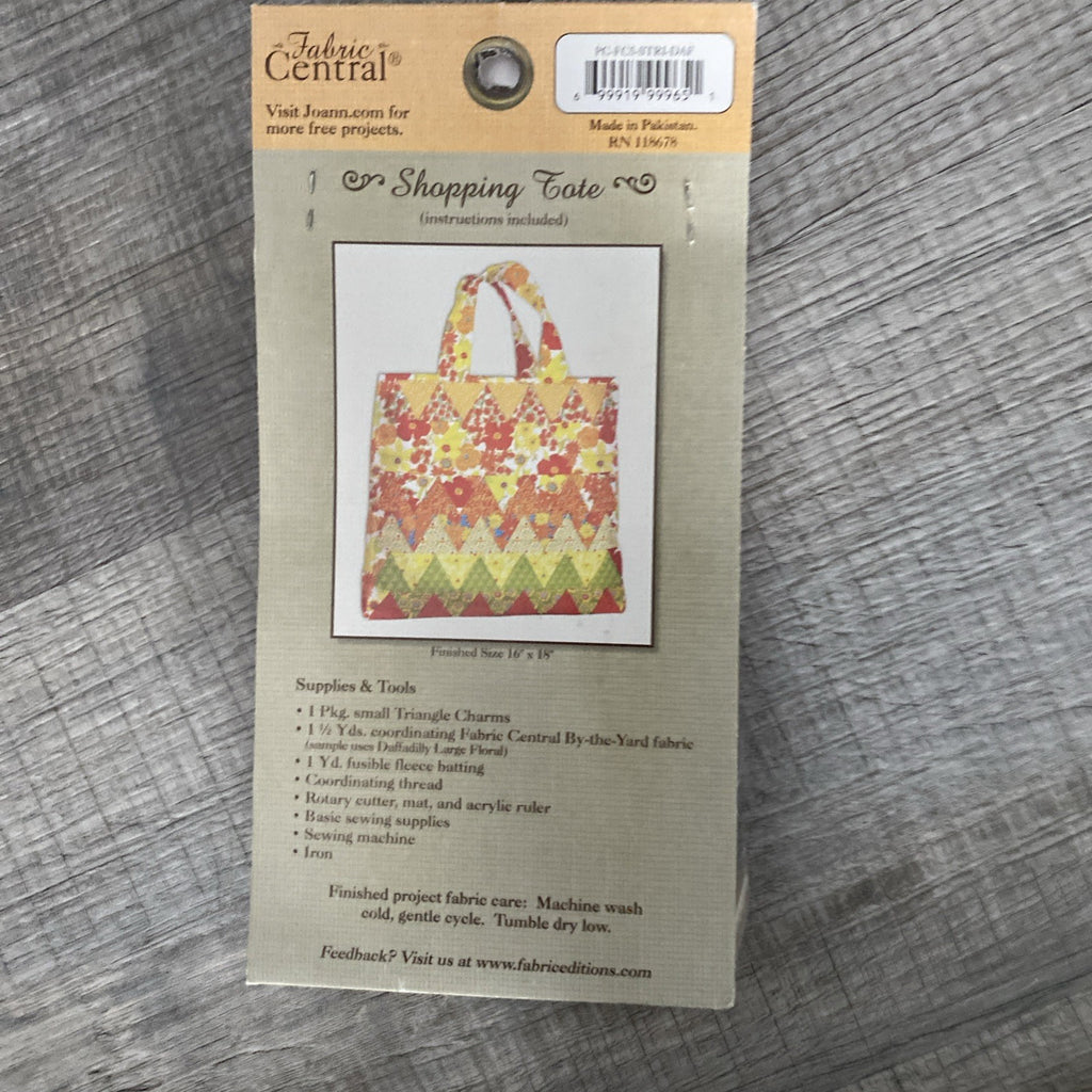 FABRIC CENTRAL TRIANGLE CHARMS, NIP, FREE PROJECT INCLUDED