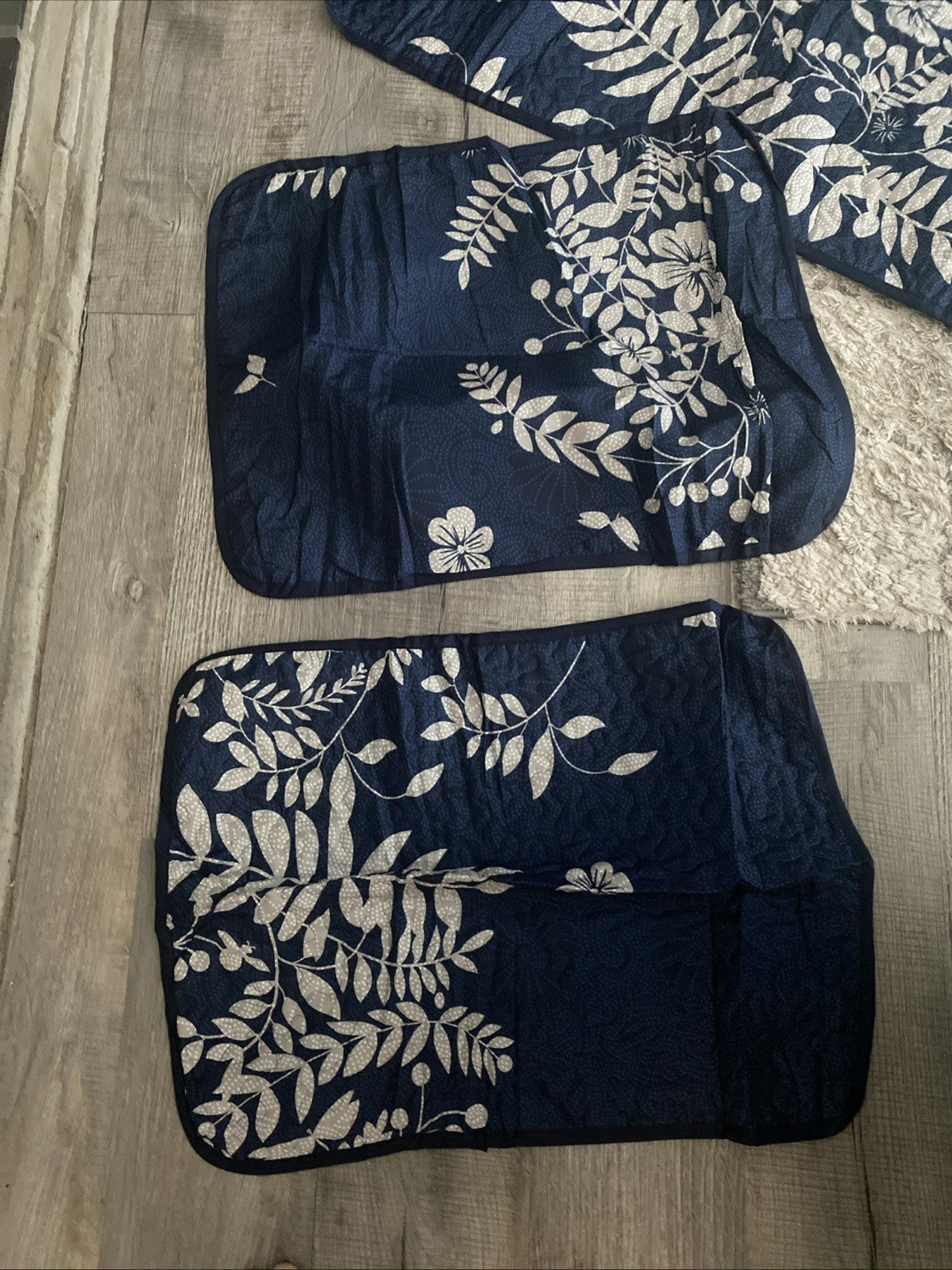 Quilt queen size with two pillow covers blue white flower pattern Approx 8’x7.5’
