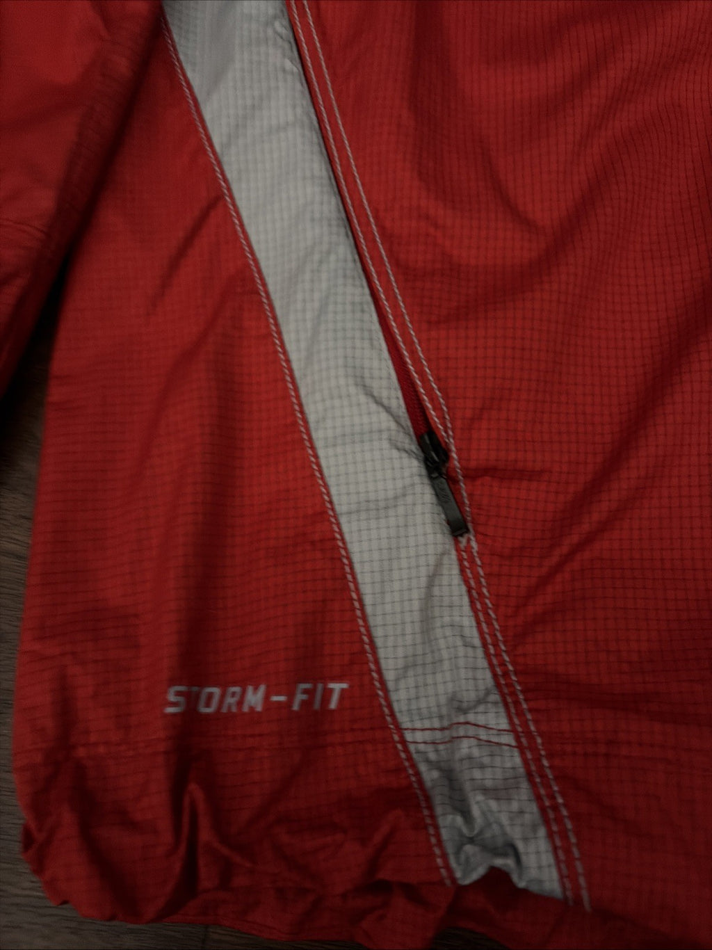 Nike Ohio State Buckeyes 1/4 Zip Jacket Pullover Storm Fit Red Gray Mens MEDIUM
