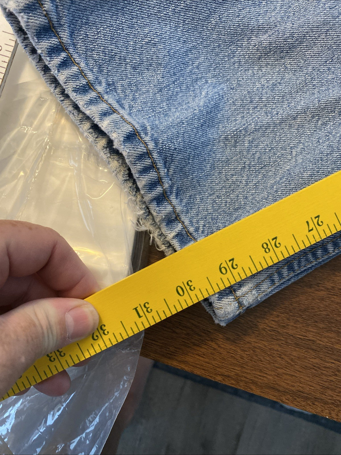 Levi men’s 505 relax 40×30 jeans Worn