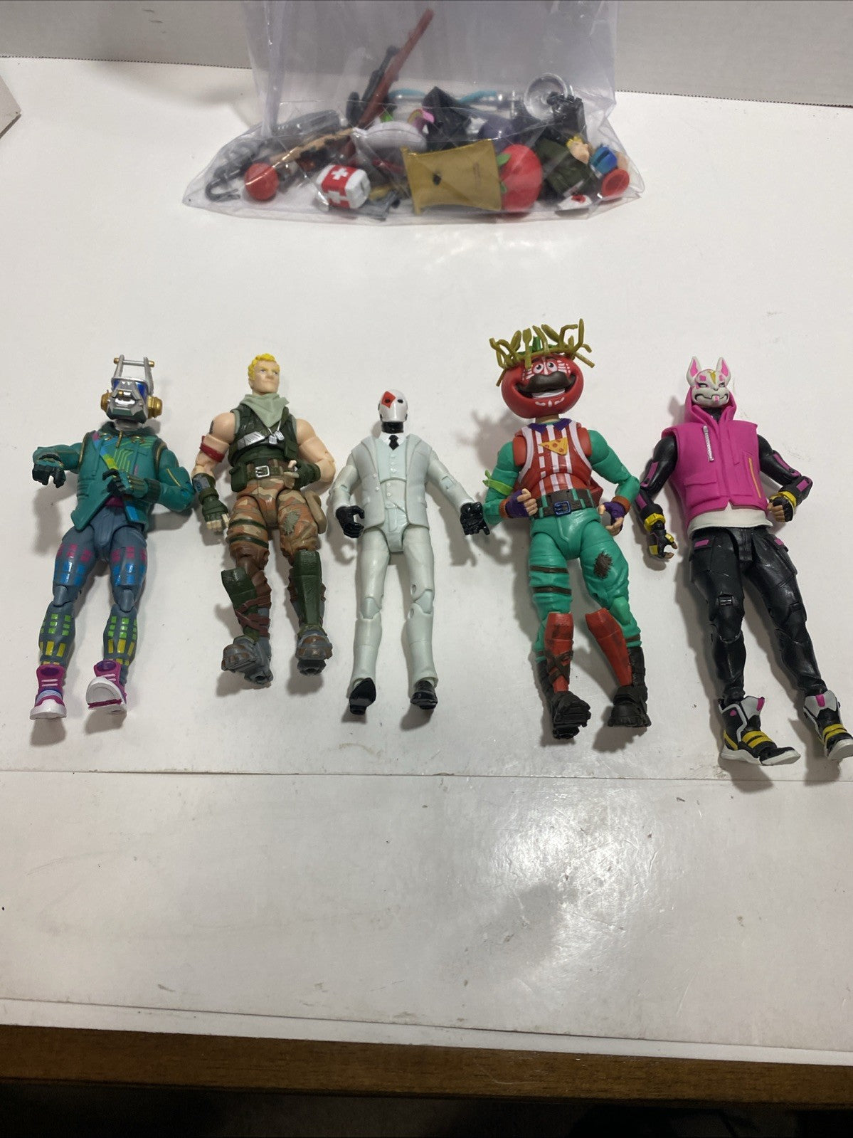 Fortnite Figure Lot of 5 Loose Video Game Epic With accessories. Please see pics