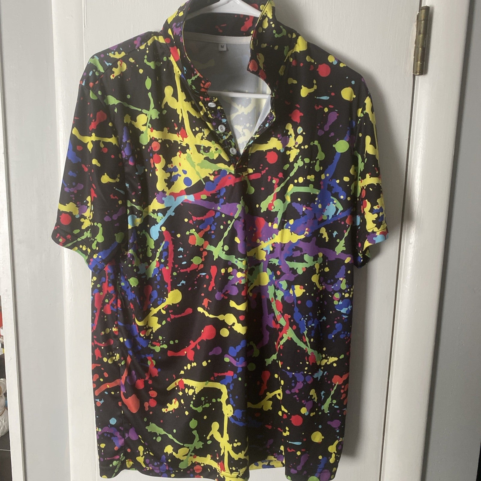 Glow-in-the-dark men’s splatter print polo  shirt size medium short sleeve