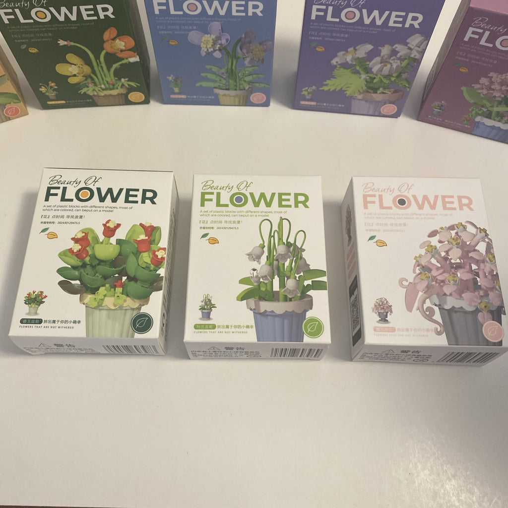 Beauty of FLOWER Lot/Set of Plastic Blocks Pcs. 10 Boxes, All Different And Comp