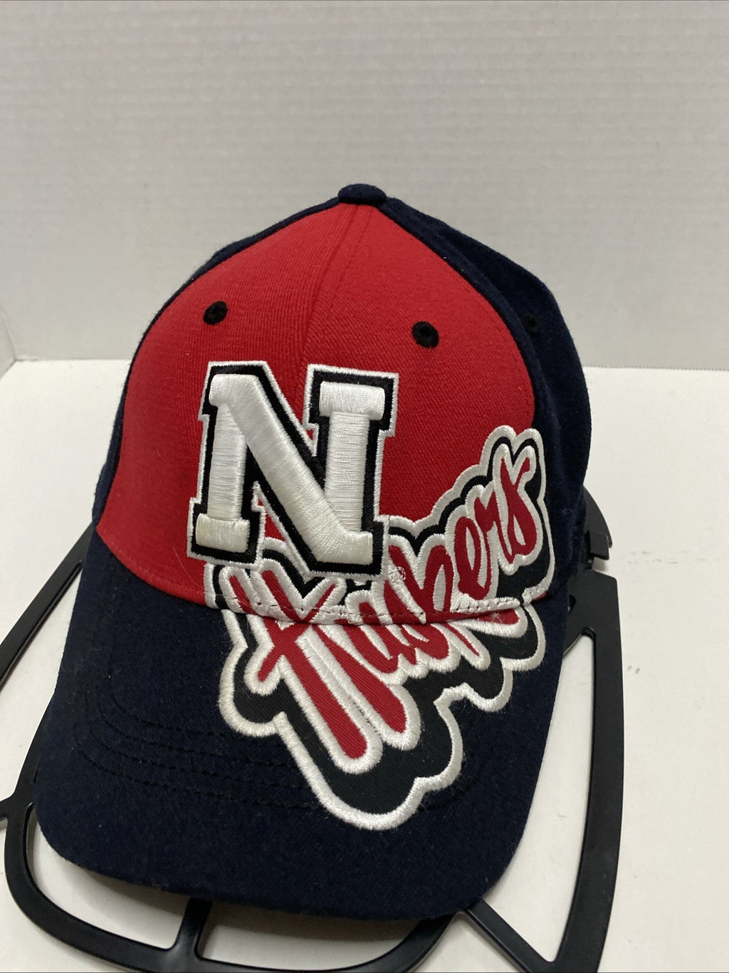 Zephyr Bleck Red Nebraska Cornhuskers Basketball NCAA Men's Cap Hat Size M/L