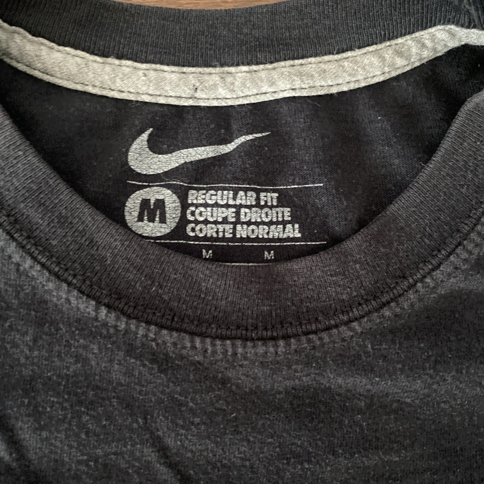 Nike Shirt Mens Med Black Camo Swoosh Spell Out Logo Graphic Tee free shipping
