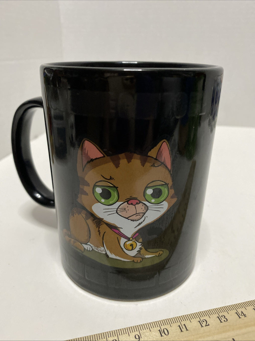 Fun Cat Mug"Party the Pun" Kitten 16oz Coffee Cup Mystery Phrase Bigmouth Inc 