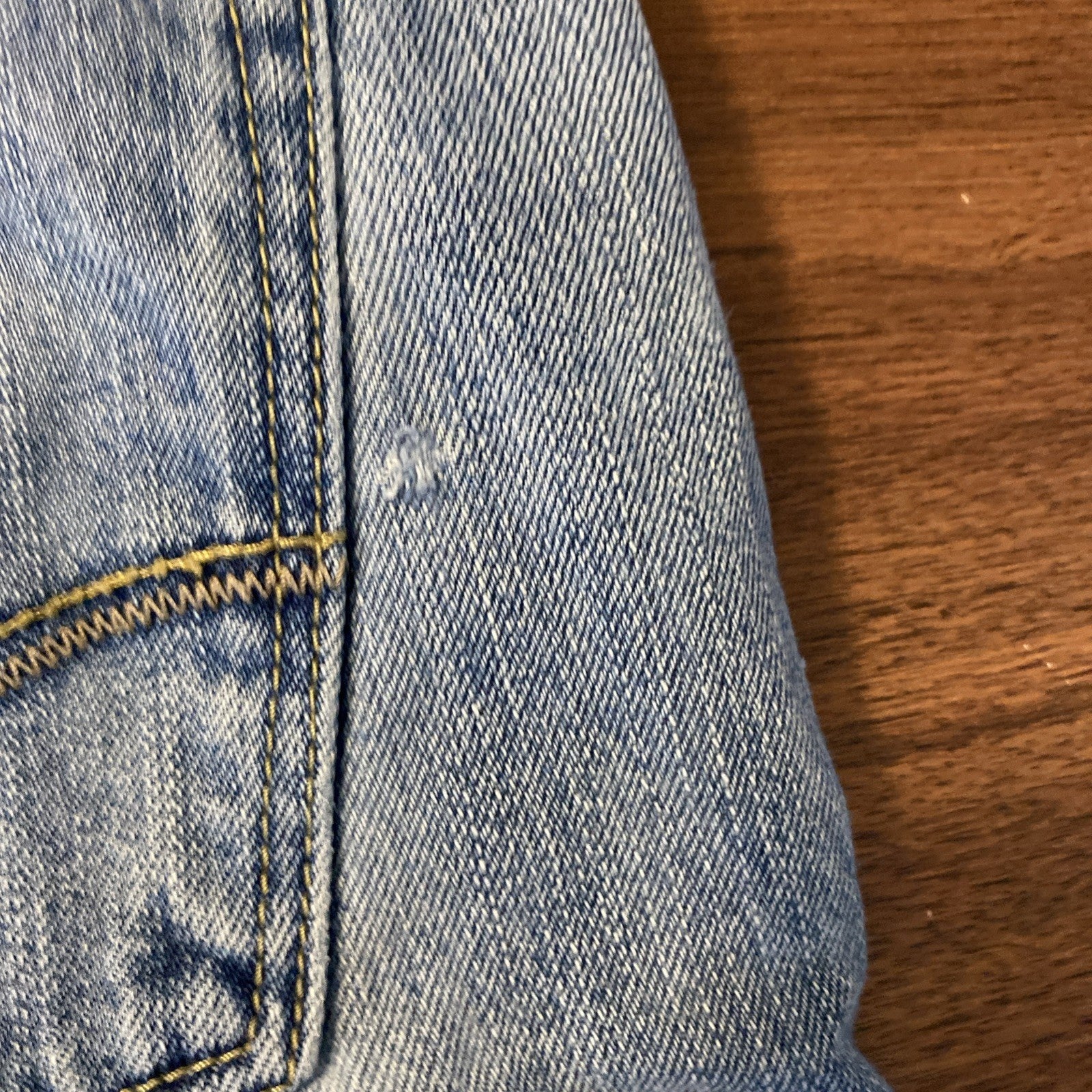 American Eagle jeans low rise boot 30x34