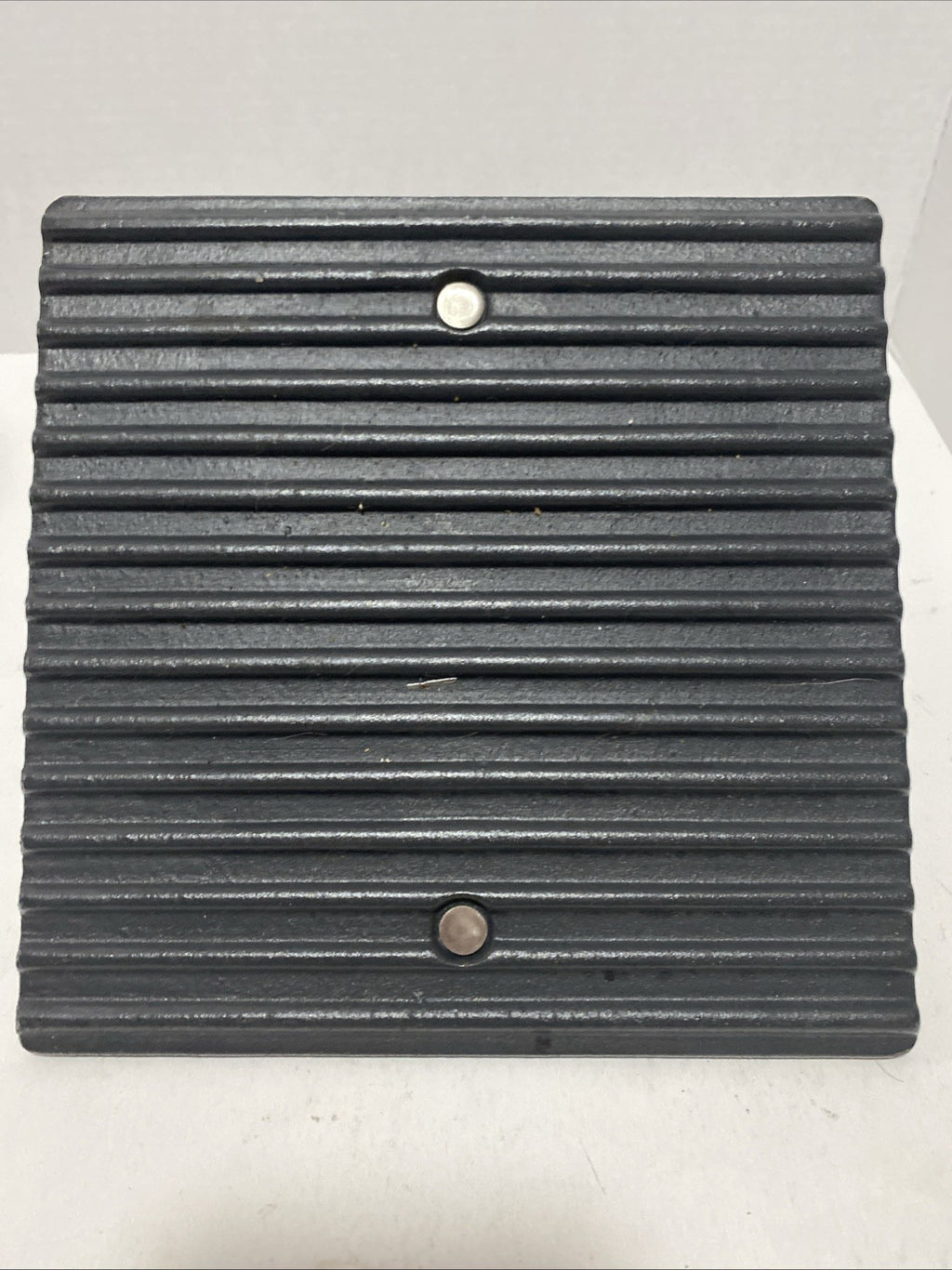 Pampered Chef Cast Iron Grill Pan Heavy Press Panini Burger Bacon 8.5" square