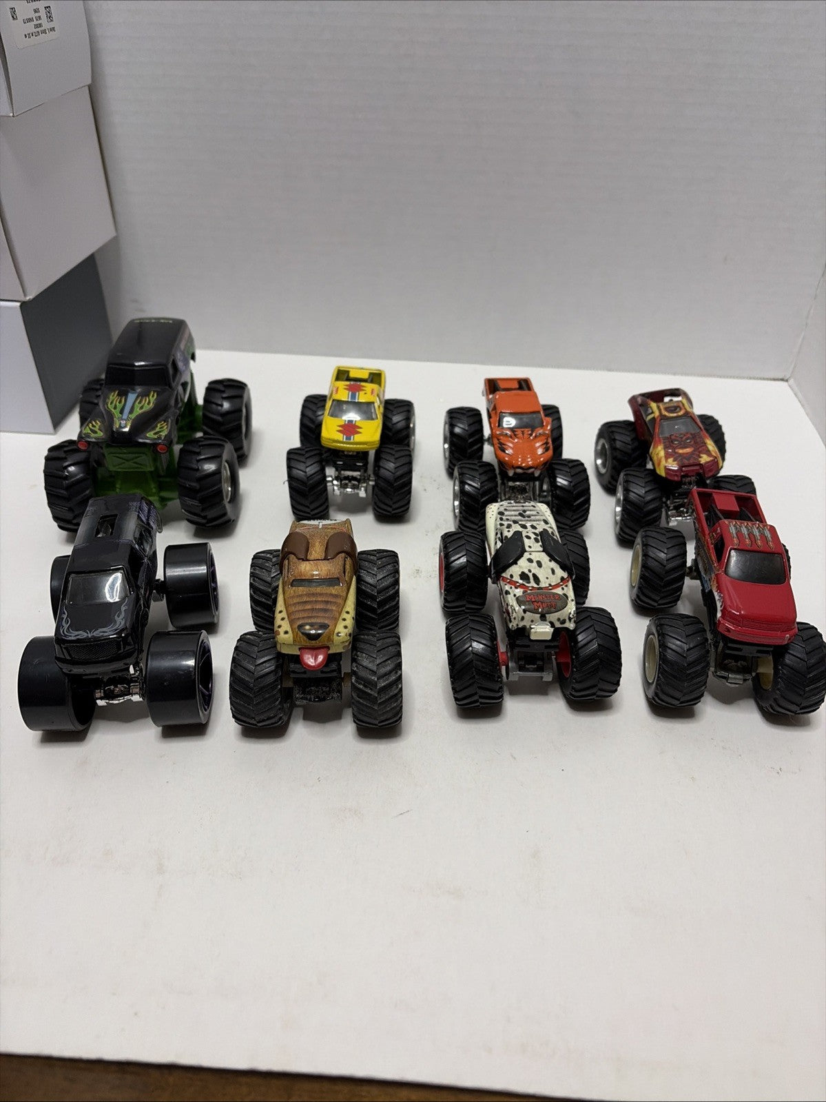 Monster Jam Lot Of 8 Diecast 1:64 Scale Monster Trucks