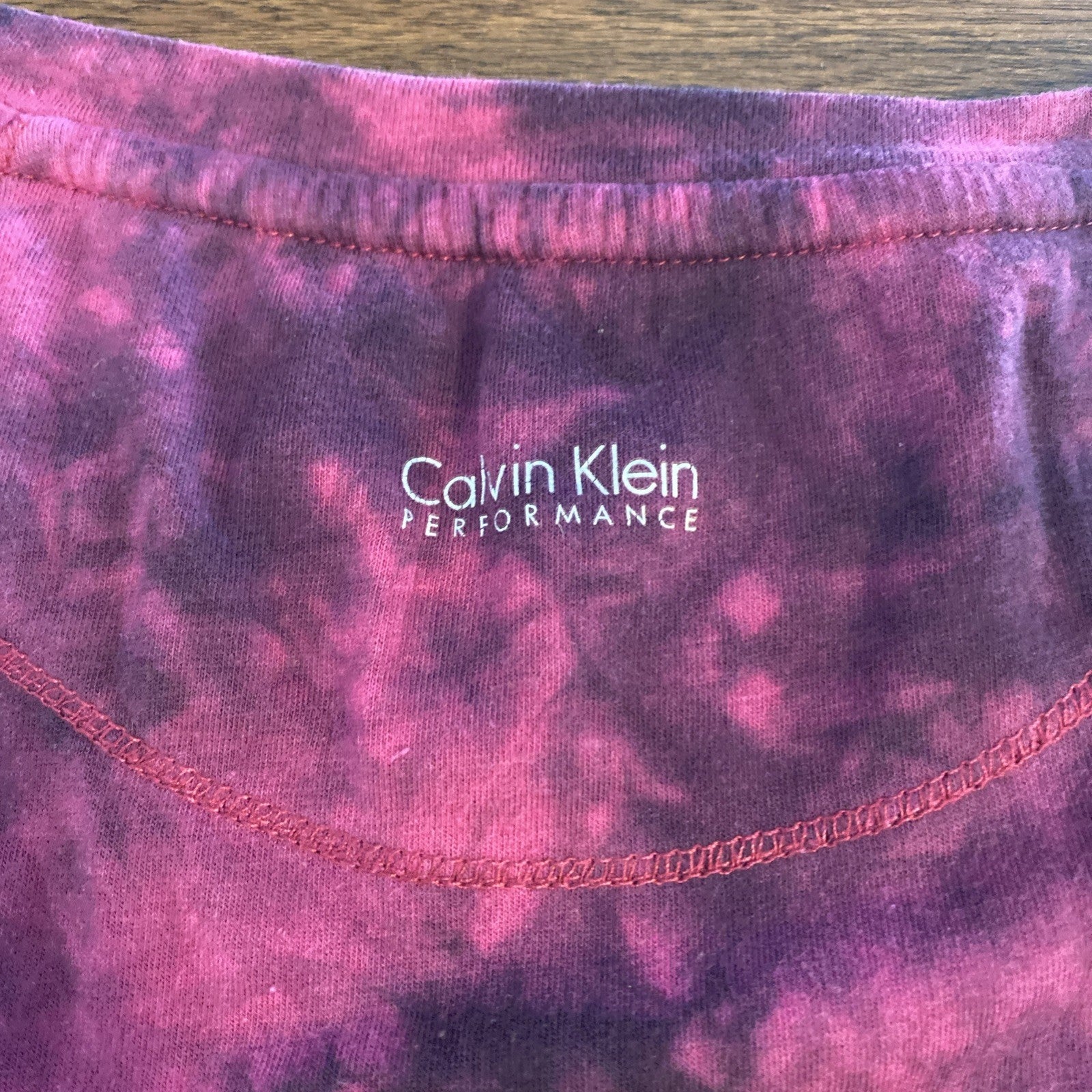 Calvin Klein performance women’s large long sleeve T-shirt￼