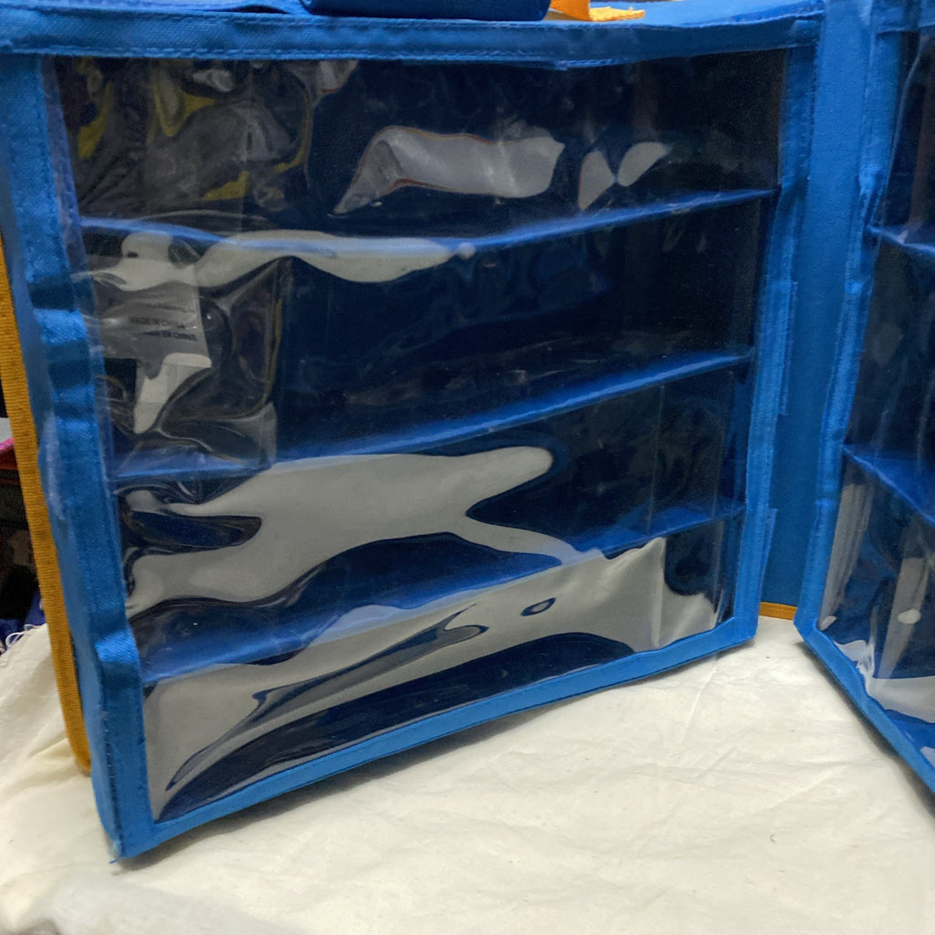 Official Skylanders Giants Carrying Storage, & Display Soft Case 14x13.5
