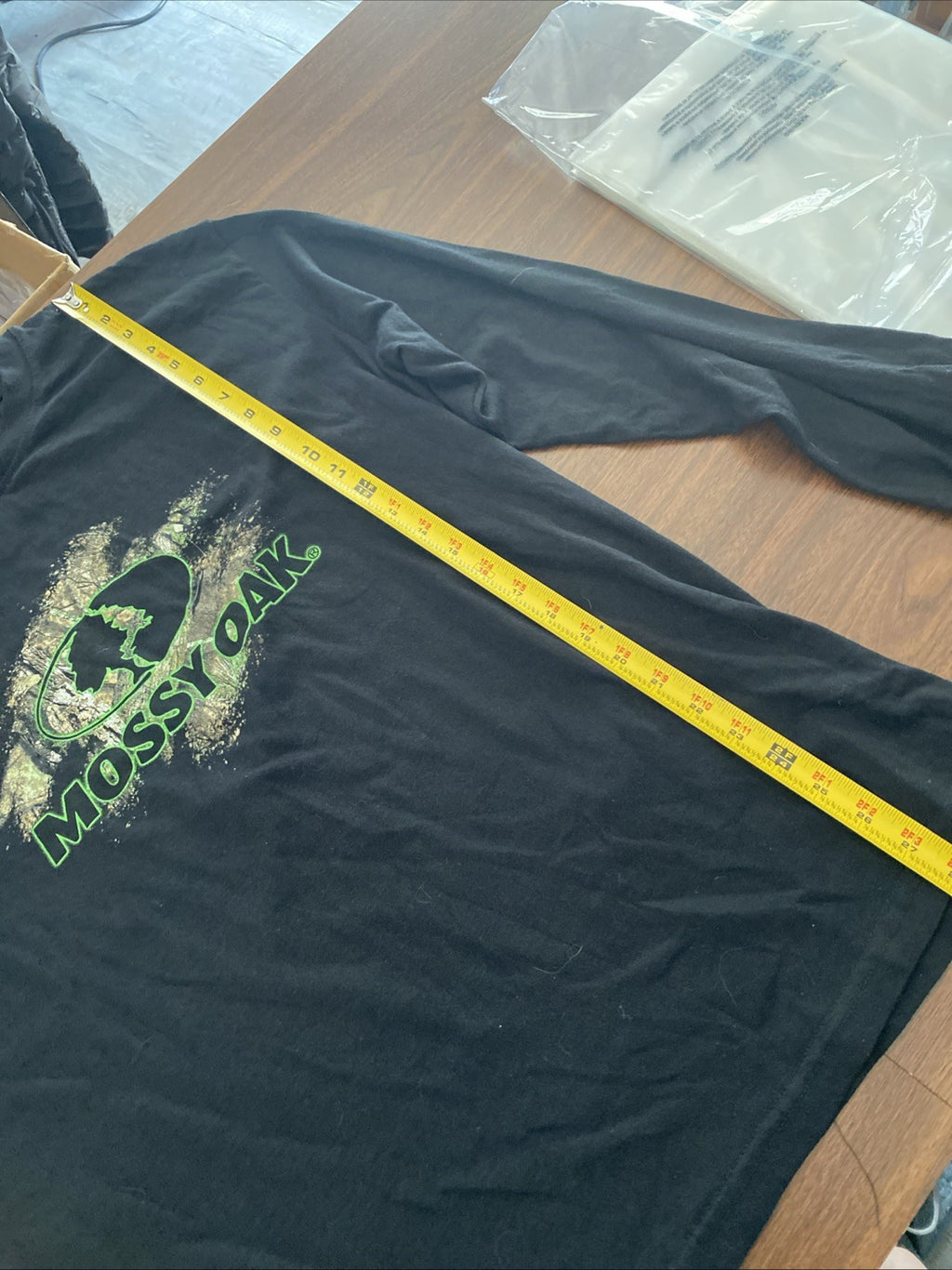 Mossy Oak Men's XL Black Long Sleeve Tee Shirt Graphic Logo on Front