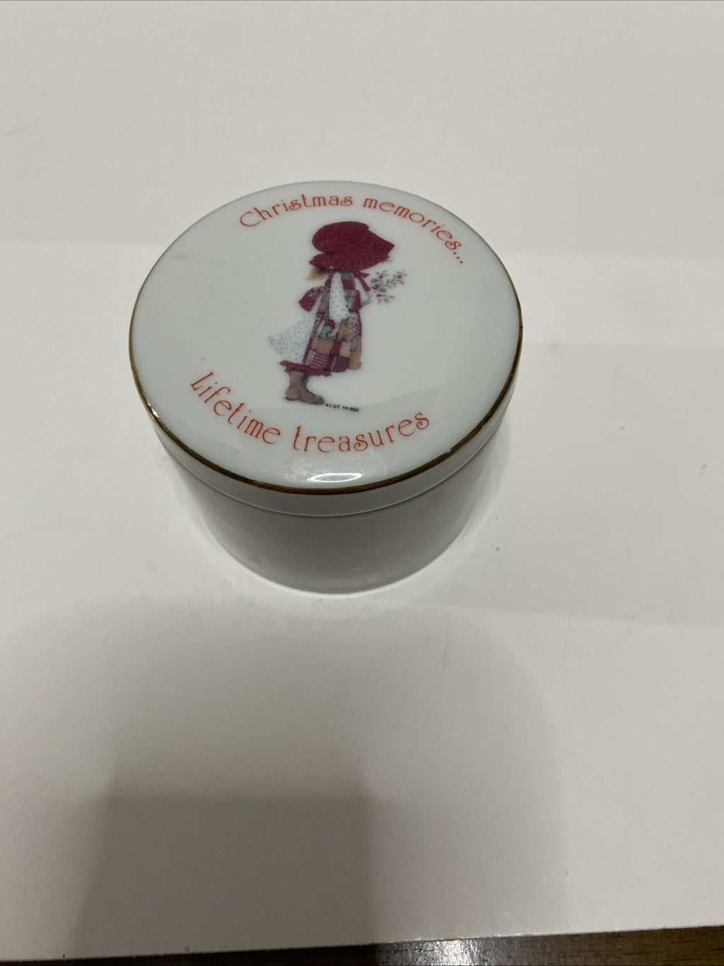 Holly Hobbie 1980 Vintage Trinket Box-Lifetime Treasures Christmas Memories