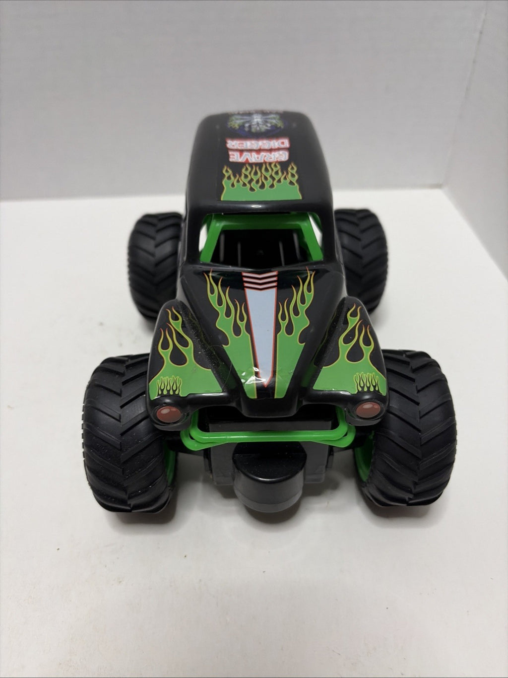 Hot Wheels Monster Jam Trucks Lot Of 2. 4”x7”. See Pic Batman And Grave Digger