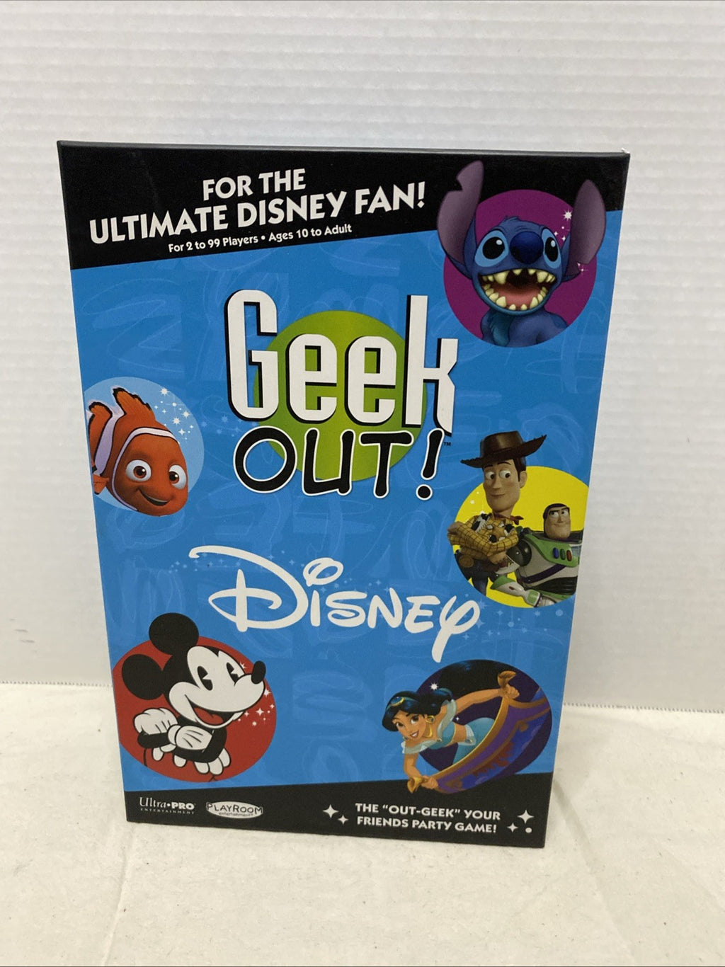 DISNEY GEEK OUT! Trivia Party Board Game Complete