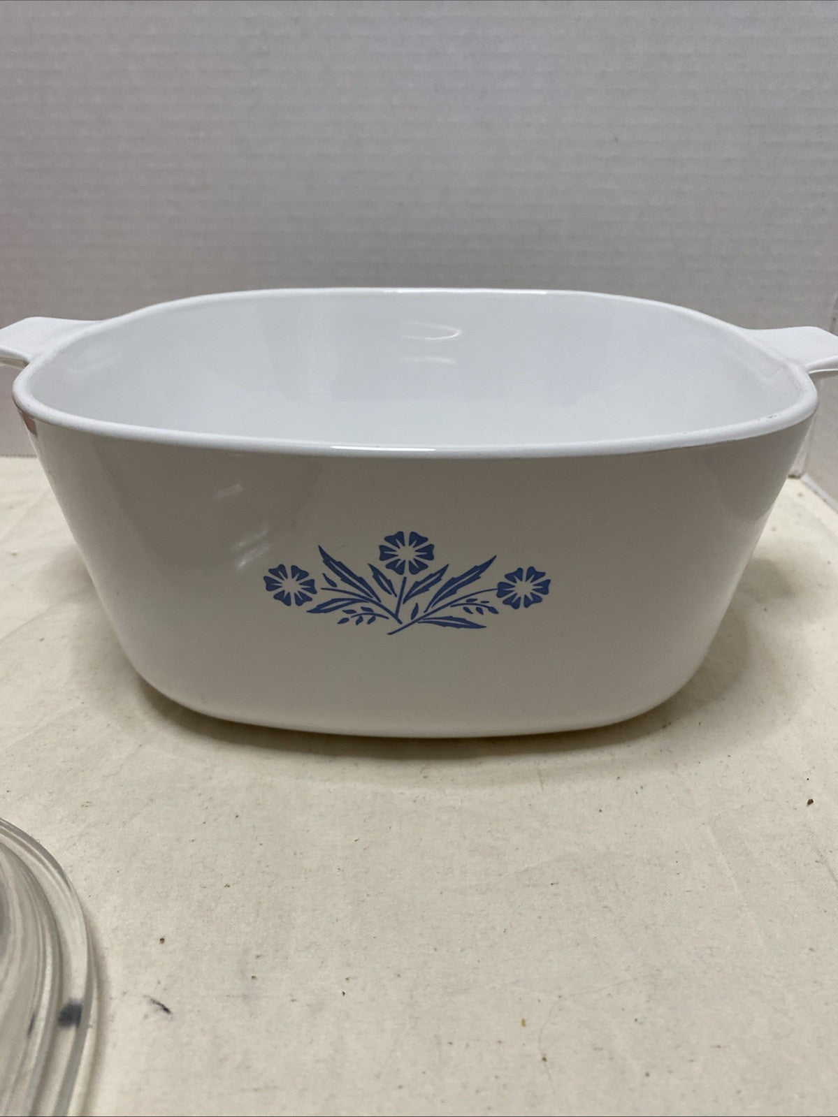 Vtg 2 1/2 Qt Corning WareCornflower Blue Casserole Dish + Glass Lid