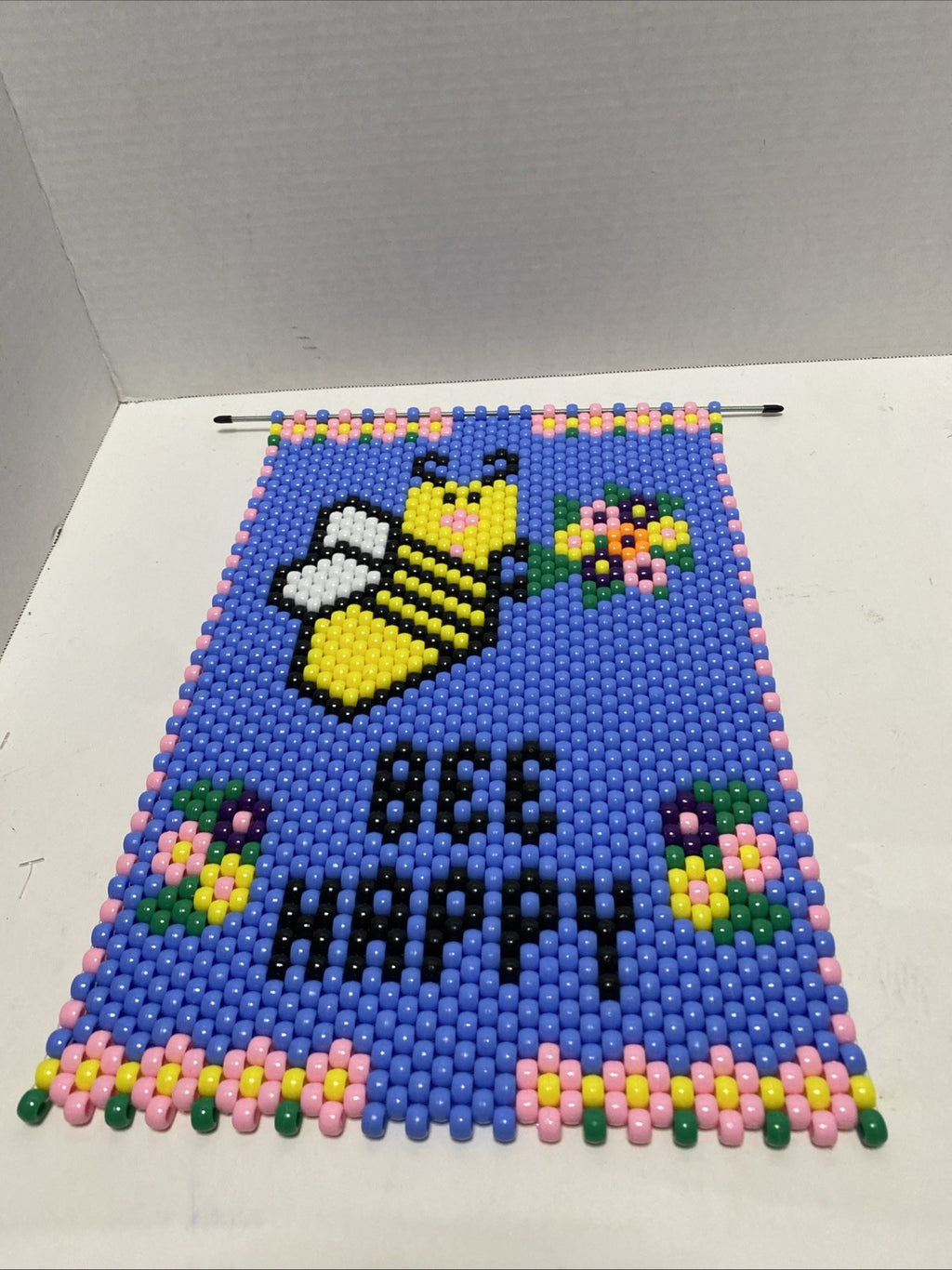 The Beadery BEADED BANNER “Be Happy” Complete Picture With Hanger