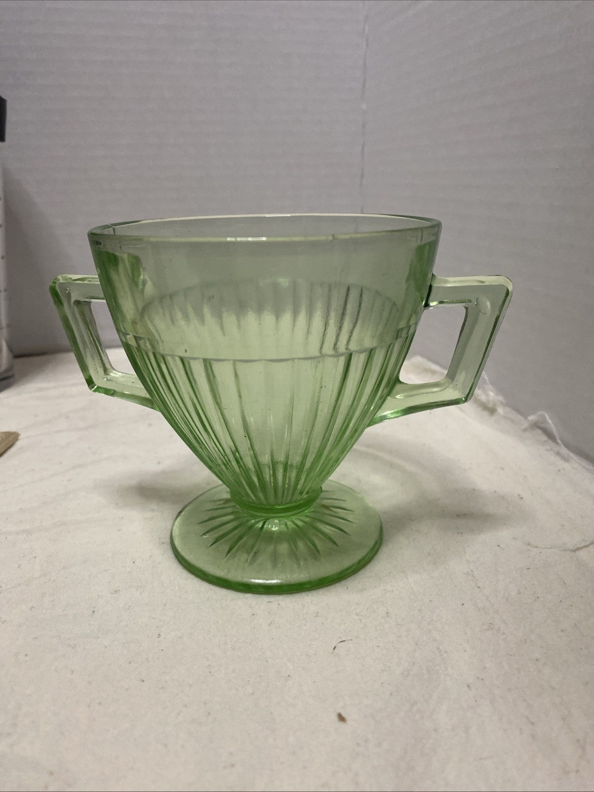 Sugar Bowl Depression Uranium Green Glass Vertical Ridge 4 in tall