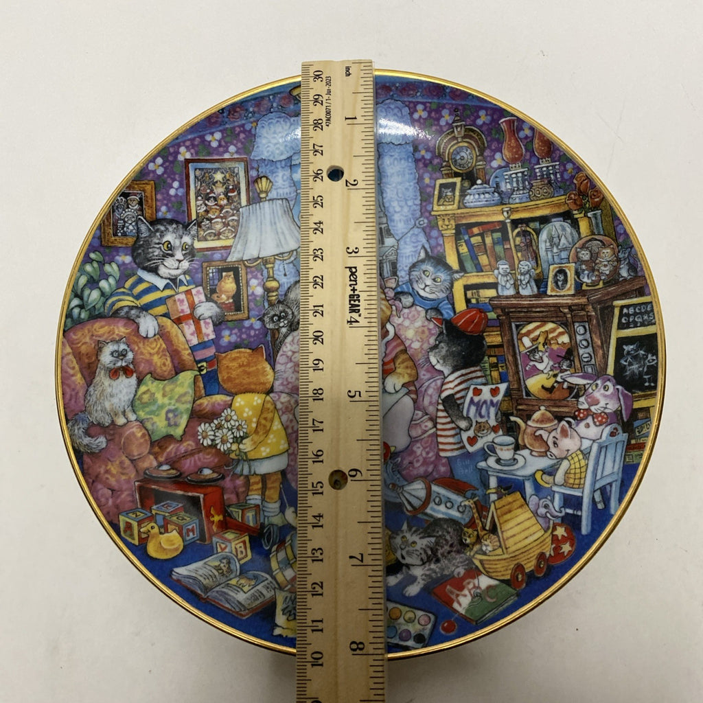 Purrfect Mom Limited Edition Porcelain Plate by Bill Bell Franklin Mint Heirloom