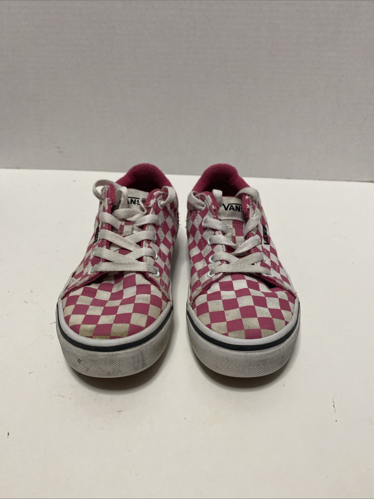Vans Seldan Checkerboard Honeysuckle Fuchsia Girl's Skate Shoes Size Y1 Pink
