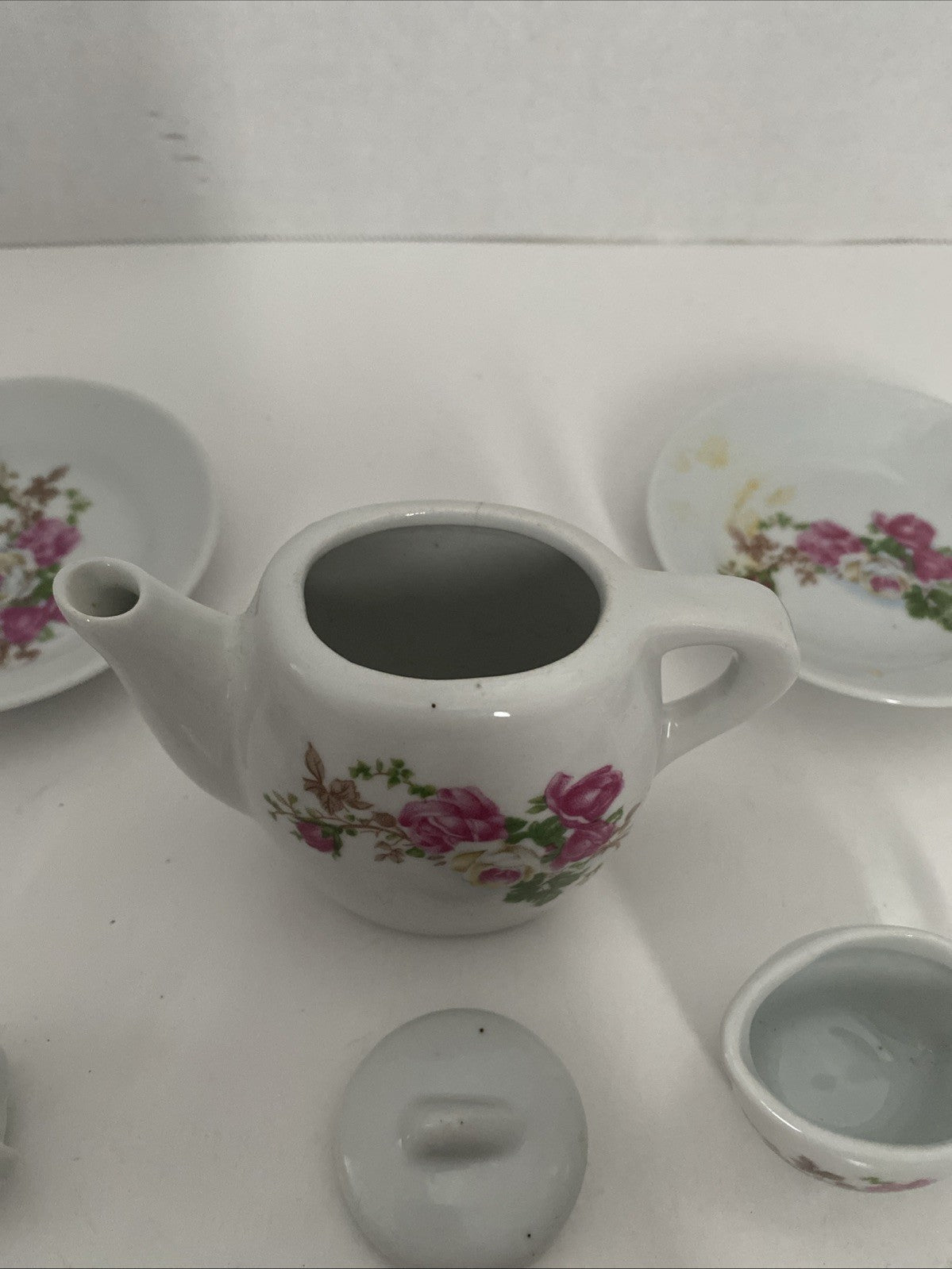 Vintage DOLLHOUSE MINIATURE Floral China Tea Set Mixed Lot