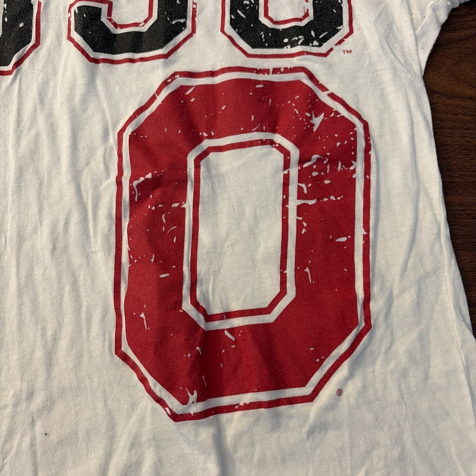 Ohio State University Retro Medium Womens White Graphic Logo Tshirt NCAA