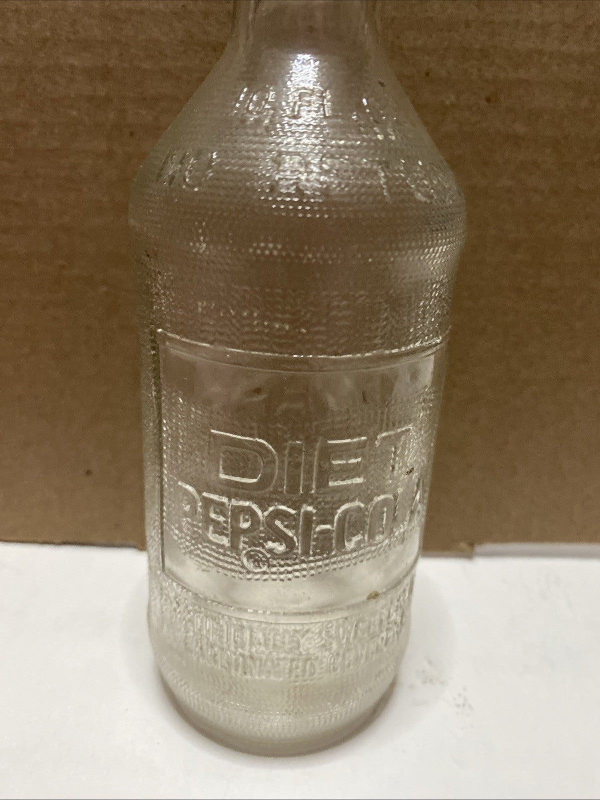 Vintage Diet Pepsi Soda Beverage 10 oz bottle 67' Clear Glass 