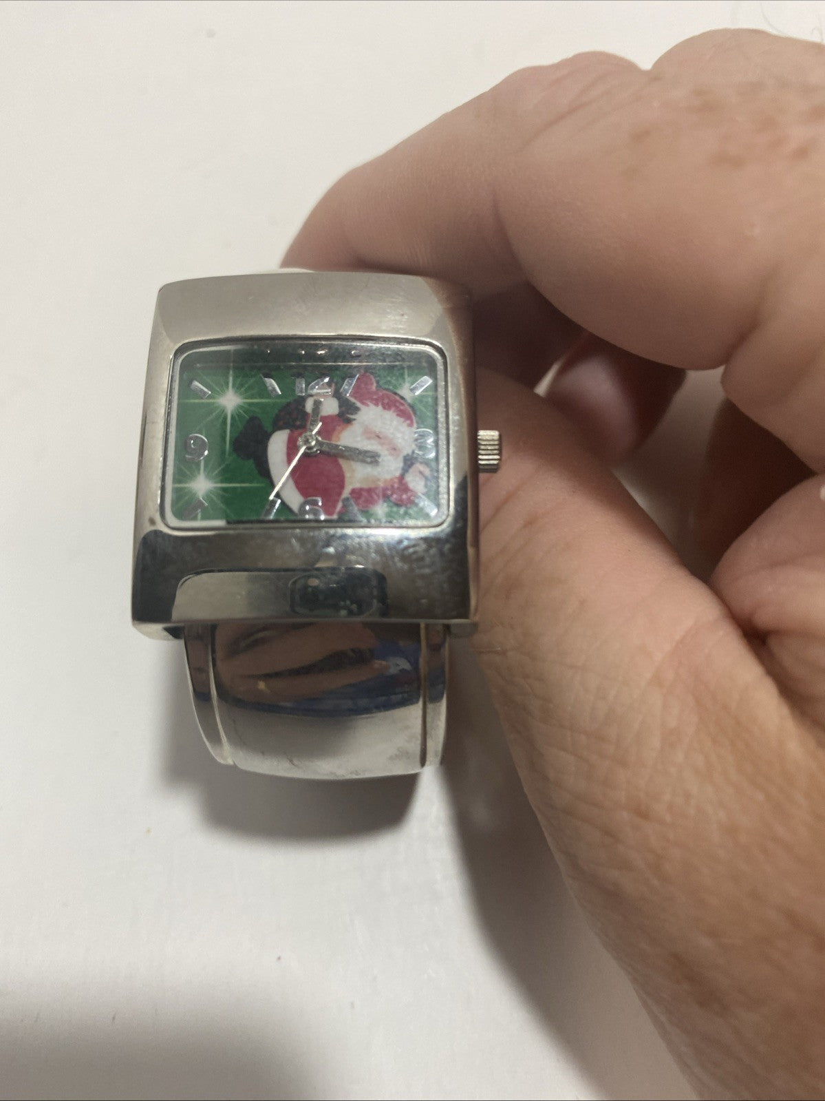 Woman's Quartz Christmas Cuff Watch