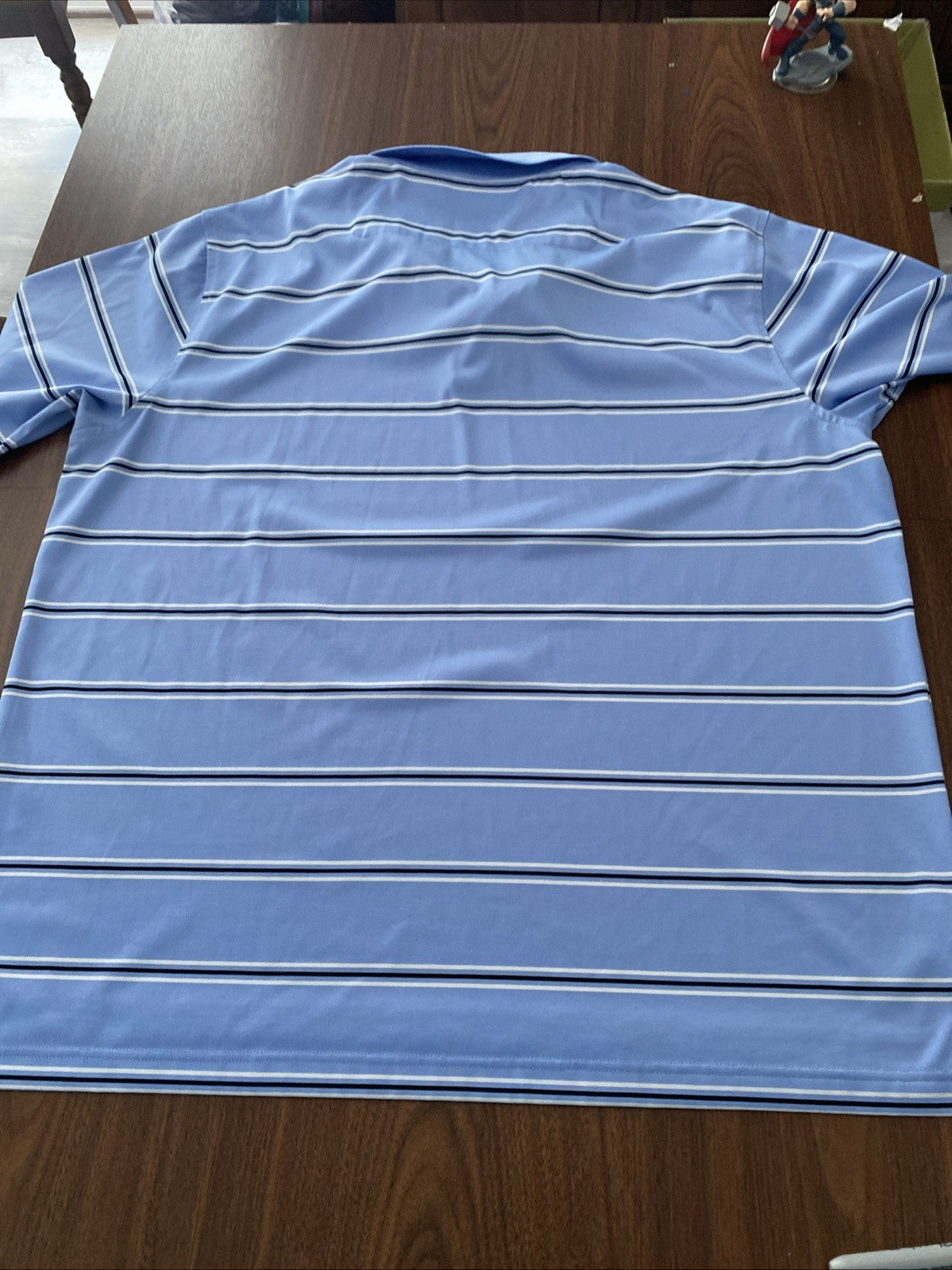 Izod men’s XL polo golf shirt light blue short sleeve