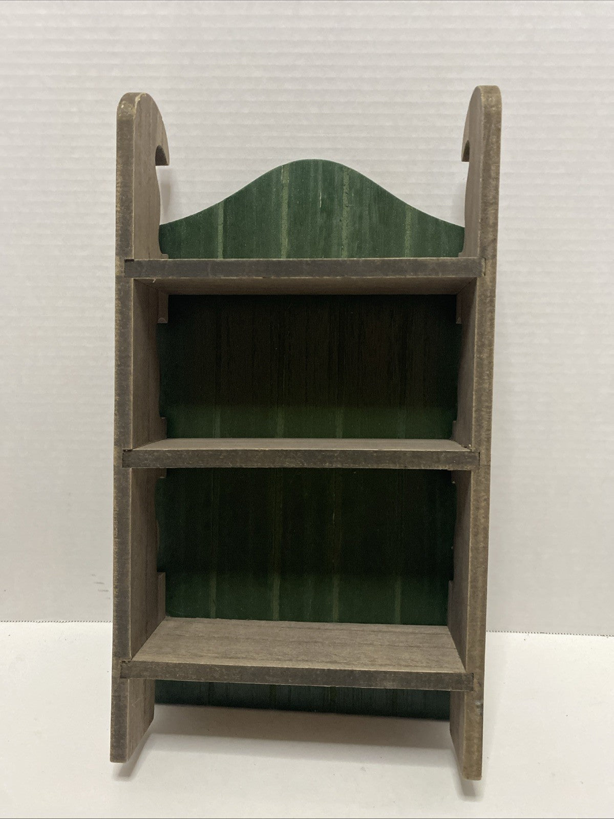 Target Bullseye's Playground Christmas Wooden Display Decor Wall Shelf 14” (NEW)