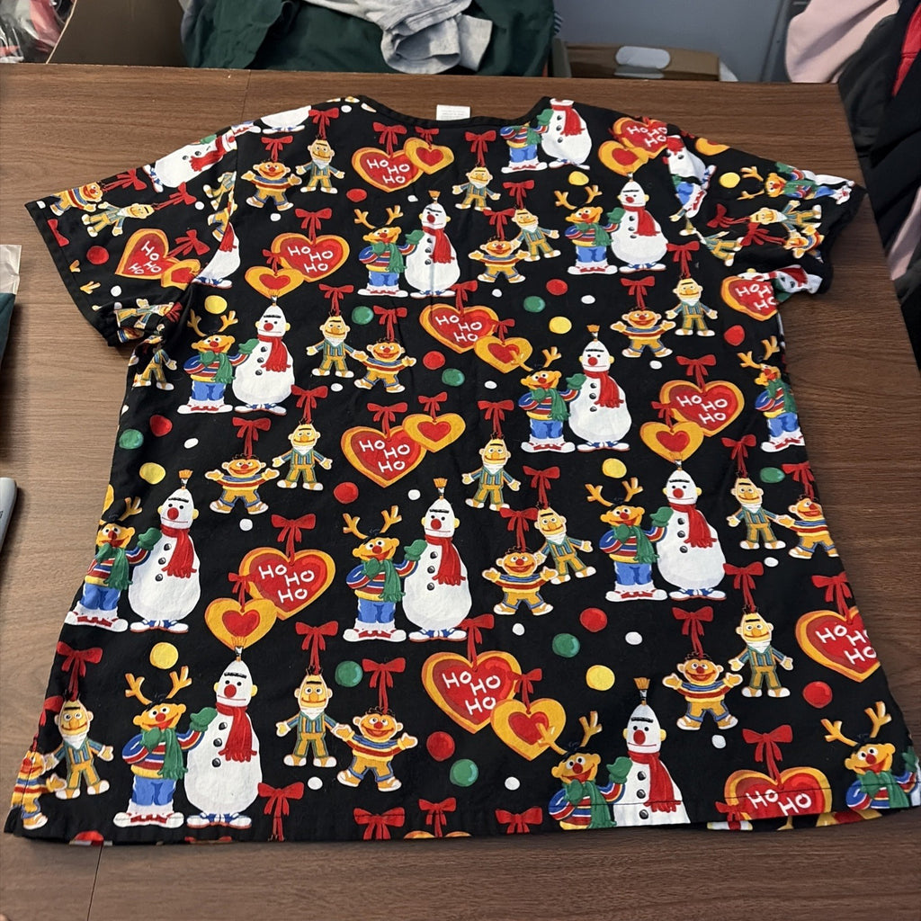 Sesame Street Cherokee Scrubs Tooniforms Christmas V Neck Top X-Large NEW