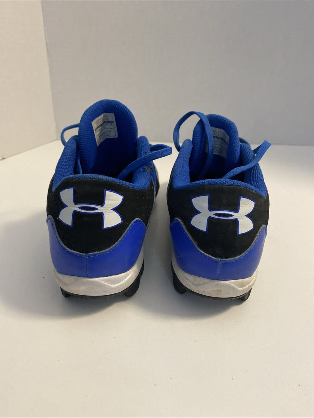 Under Armour Kid’s Baseball Cleats Size 4.5y Black/blue MLB Logo
