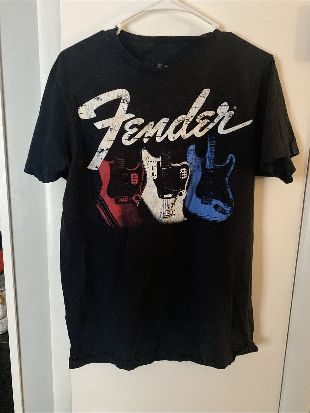 Fender Shirt Mens Medium Black Cotton Short Sleeves Colorful Guitars Tee