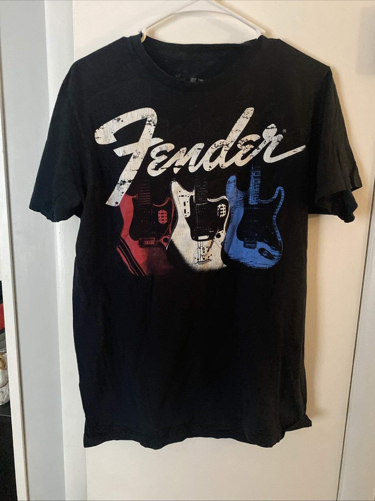 Fender Shirt Mens Medium Black Cotton Short Sleeves Colorful Guitars Tee